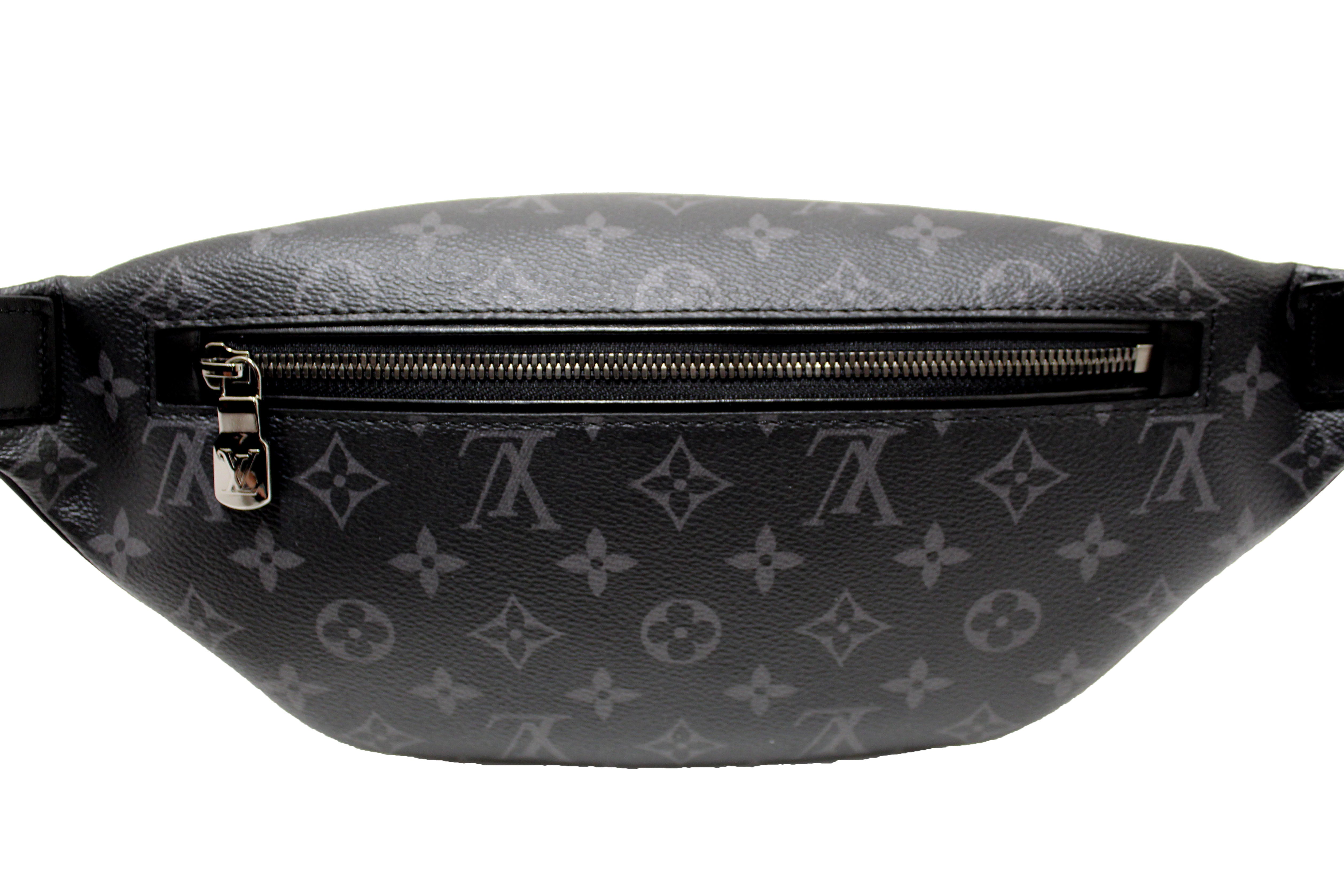 Authentic Louis Vuitton Damier Graphite Discovery Bumbag PM - Luxury Crossbody Bag for Men, Unisex Designer Waist Pack - Perfect for Travel, Gym & Everyday Use
