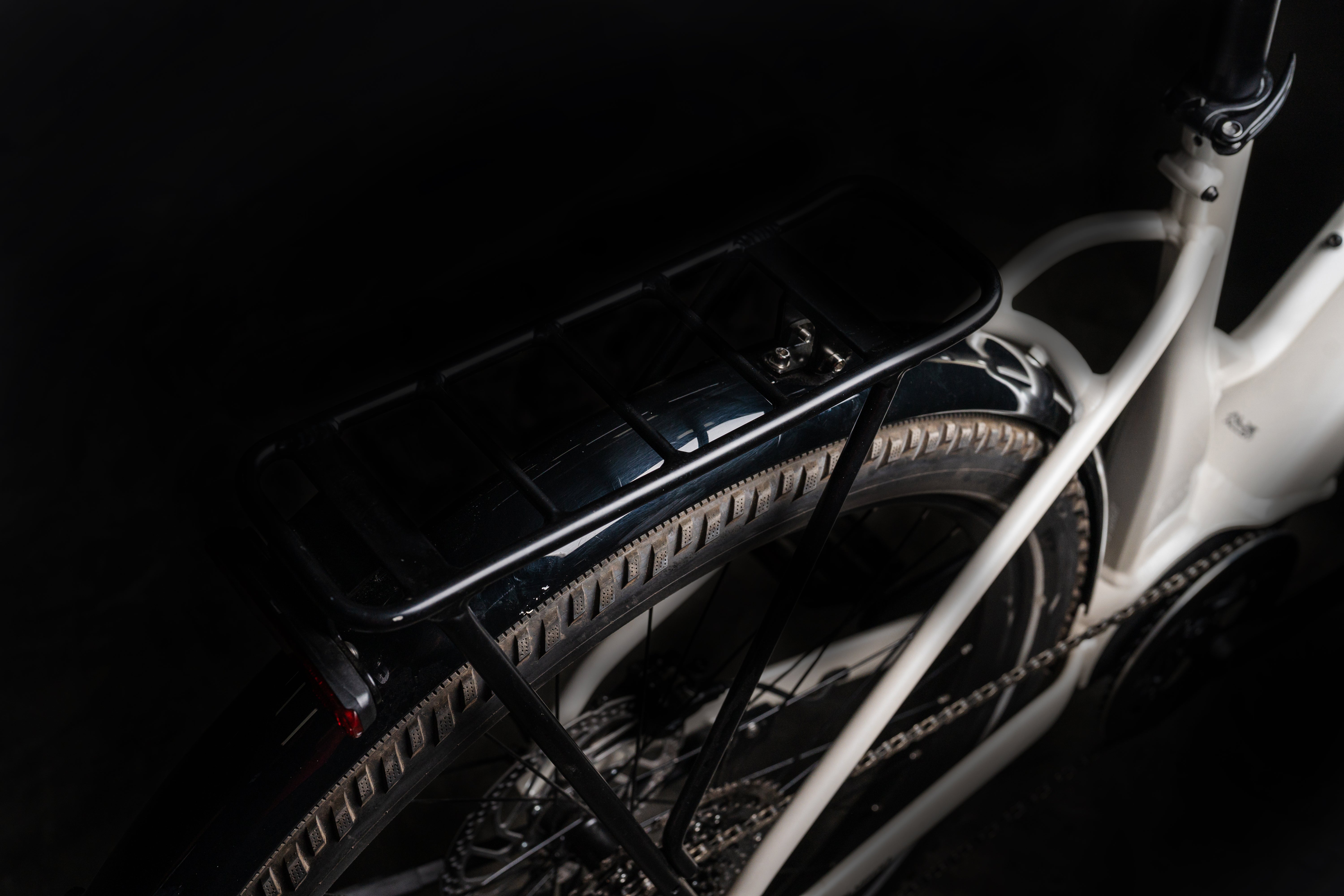 Polygon Kalosi Lanes Prime Bosch Urban Electric Bike - Commuter E-Bike with 500W Motor & 28mph Speed - Perfect for City Riding & Daily Commutes