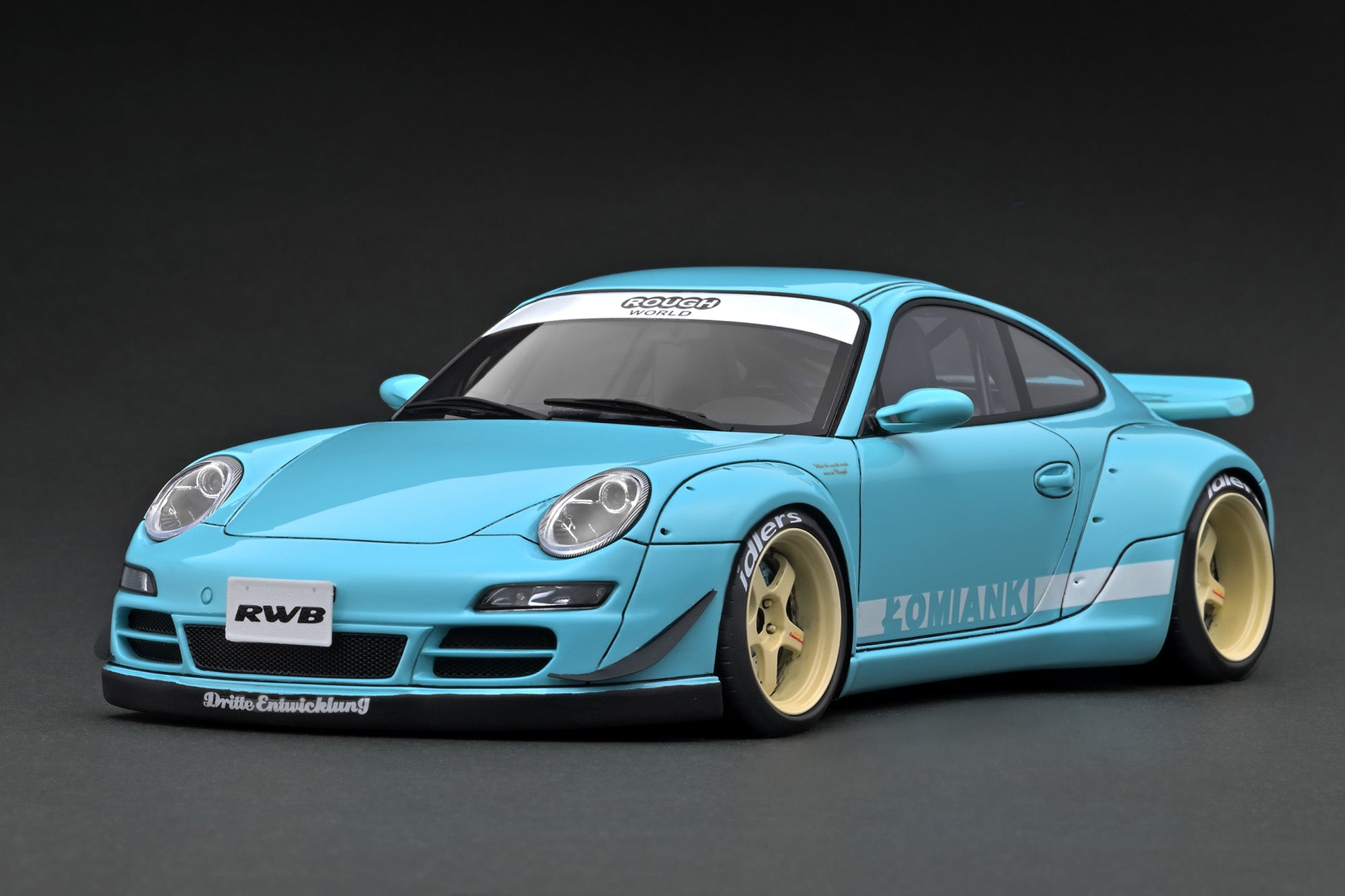 1:18 Scale Porsche 997 GT3 RS Diecast Model Car - Green Sports Car Collectible for Display & Racing Enthusiasts | Perfect for Office Decor, Car Shows & Gift Giving