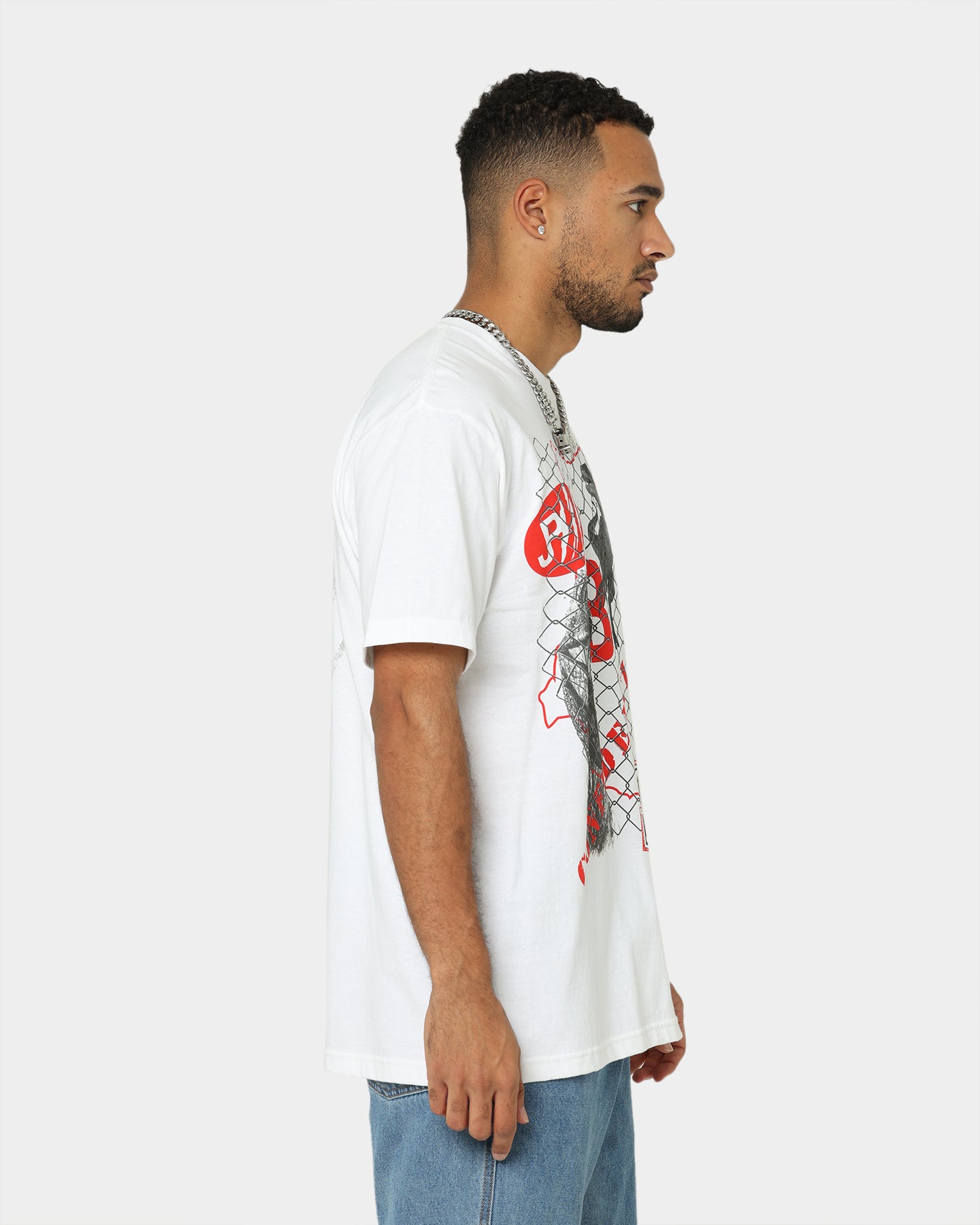 American Thrift Jurassic Park T-Shirt - White Cotton Tee for Men & Women - Perfect for Movie Nights, Cosplay, and Dinosaur Lovers