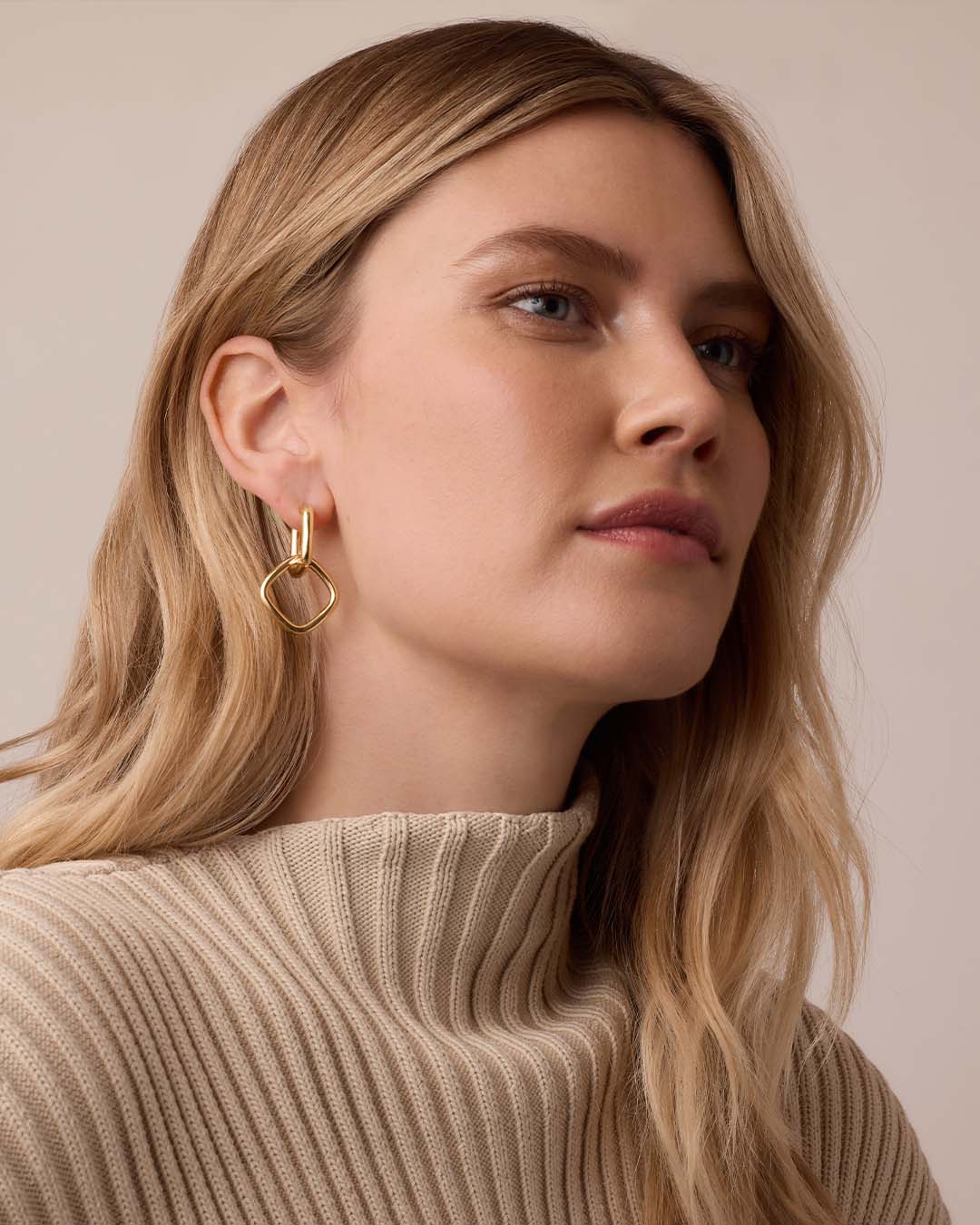 Charlie Drop Hoops - Stylish Dangle Earrings for Women, Trendy Minimalist Jewelry, Perfect for Everyday Wear & Special Occasions