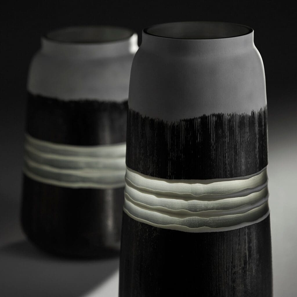 Cyan Design 10854 Borneo Vase - Medium Size Black and White Ceramic Vase for Home Decor, Wedding Centerpieces & Modern Interior Design
