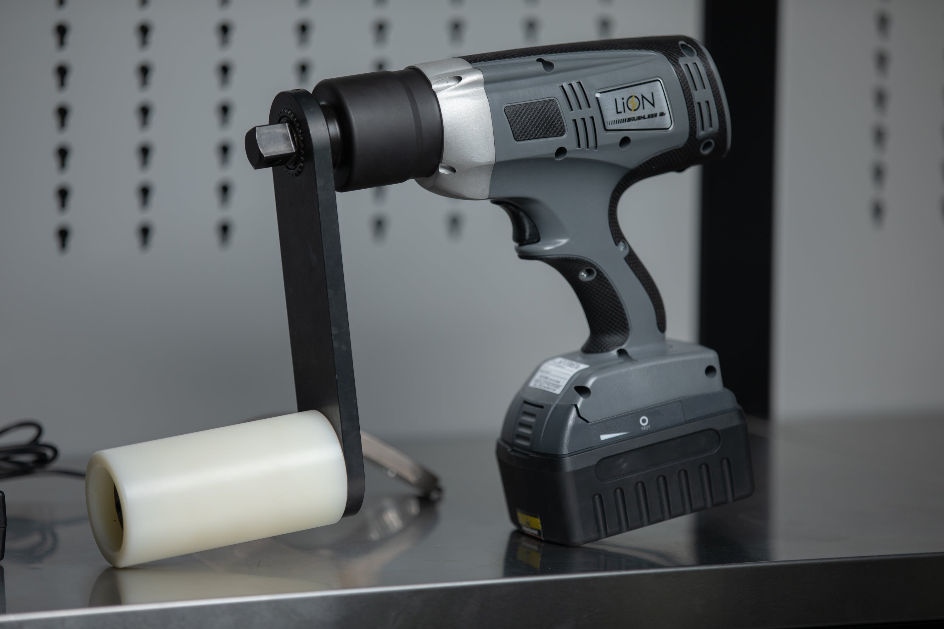 HYTORC Center Lock Torque Gun - Heavy Duty Torque Wrench for Industrial Bolting - Perfect for Construction, Oil & Gas, and Automotive Applications