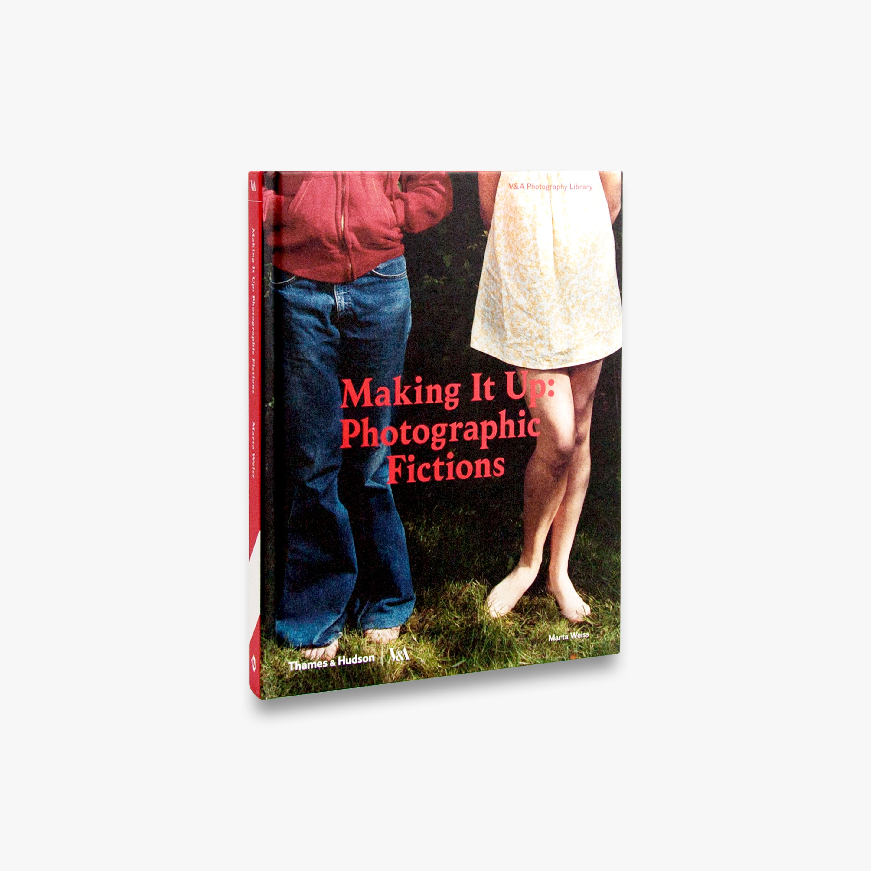 Making It Up: Photographic Fictions - Victoria and Albert Museum Art Book | Explore Creative Photography Techniques & Visual Storytelling | Perfect for Artists, Photographers & Museum Enthusiasts