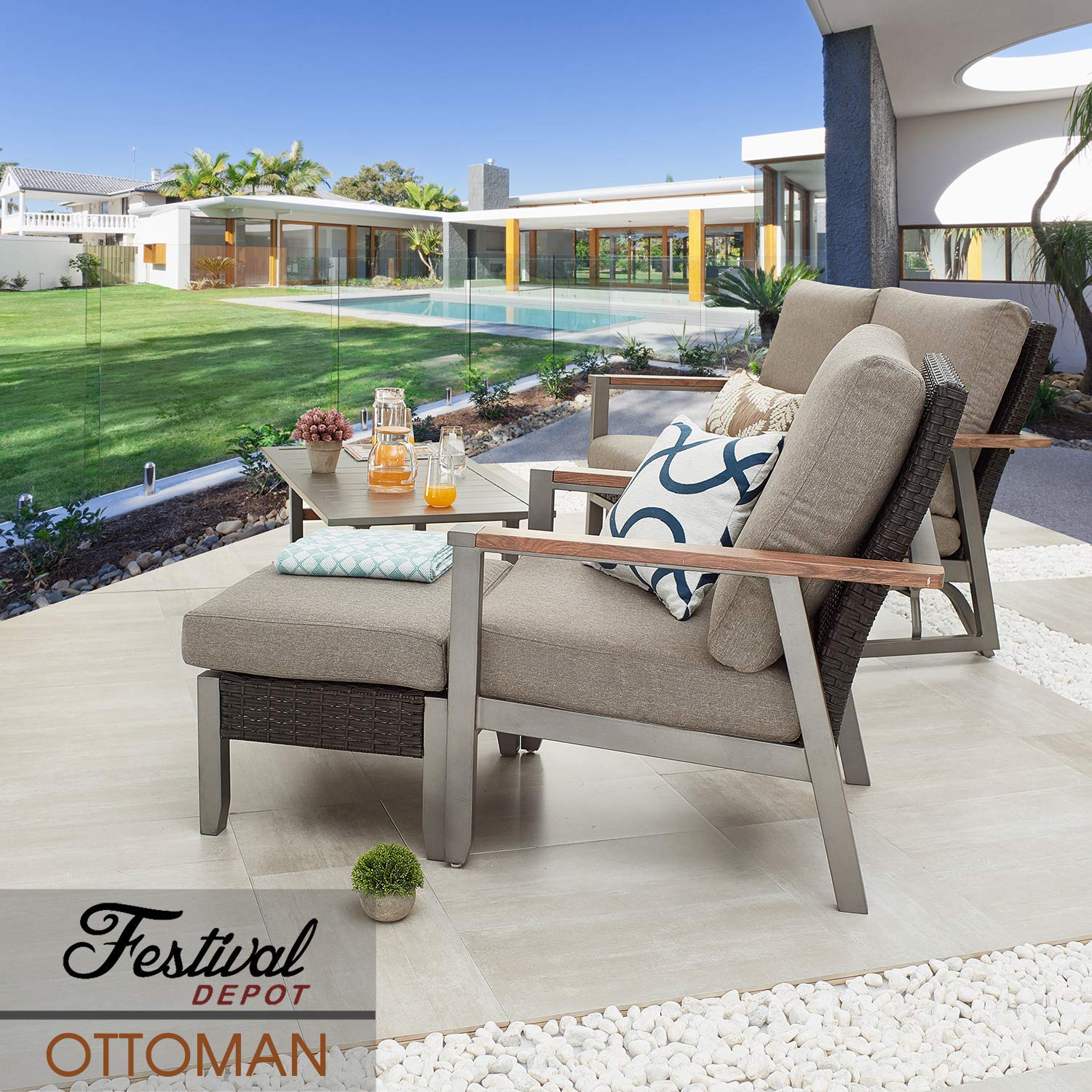 Outdoor Rattan Wicker Ottoman with Thick Cushion - All-Weather Metal Footrest Stool for Patio, Garden & Lawn - Perfect for Relaxing, Entertaining & Outdoor Decor