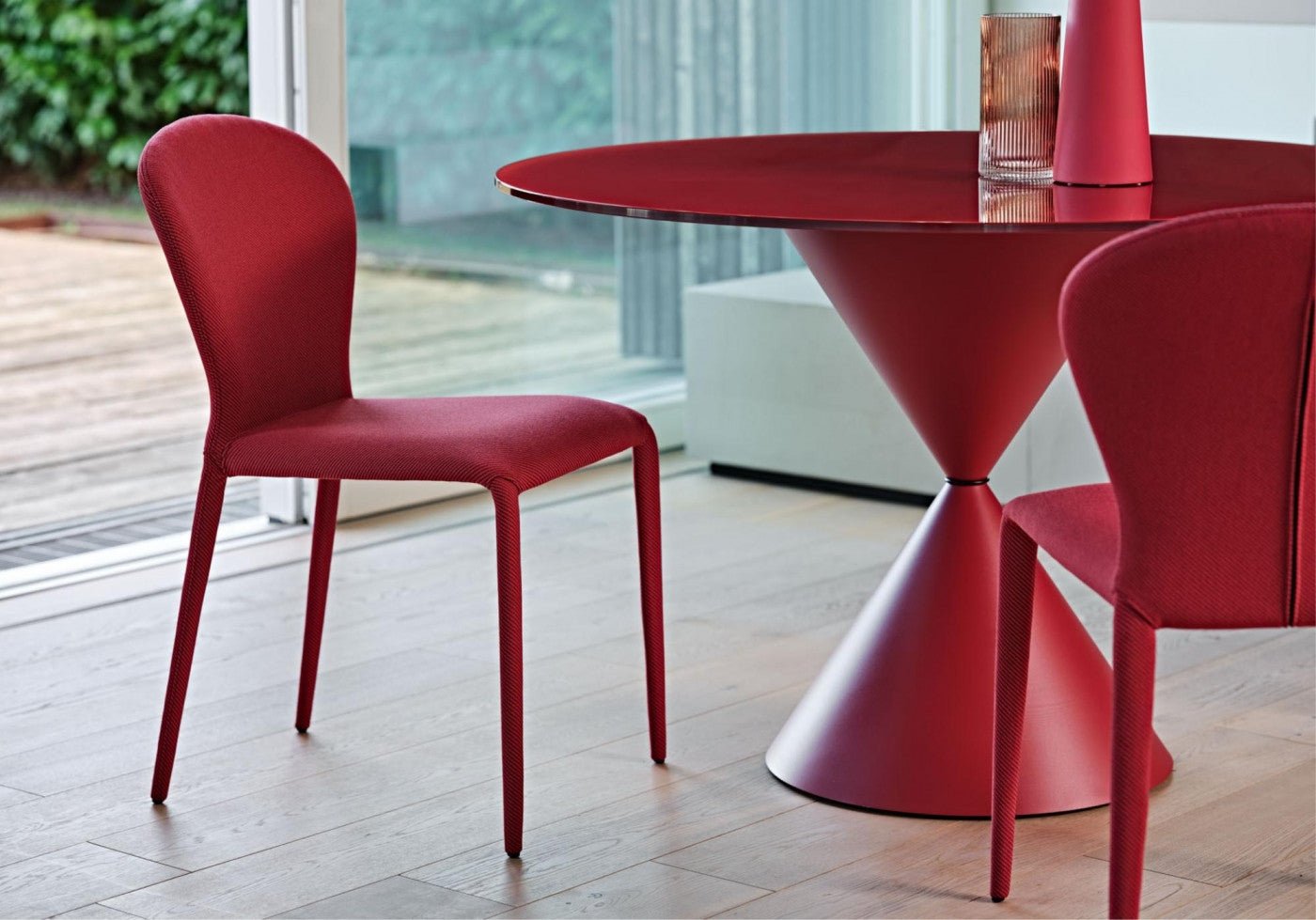 Midj Clessidra Modern Dining Table - Elegant Glass Top & Sturdy Metal Base for Kitchen, Dining Room, or Open-Concept Living Space