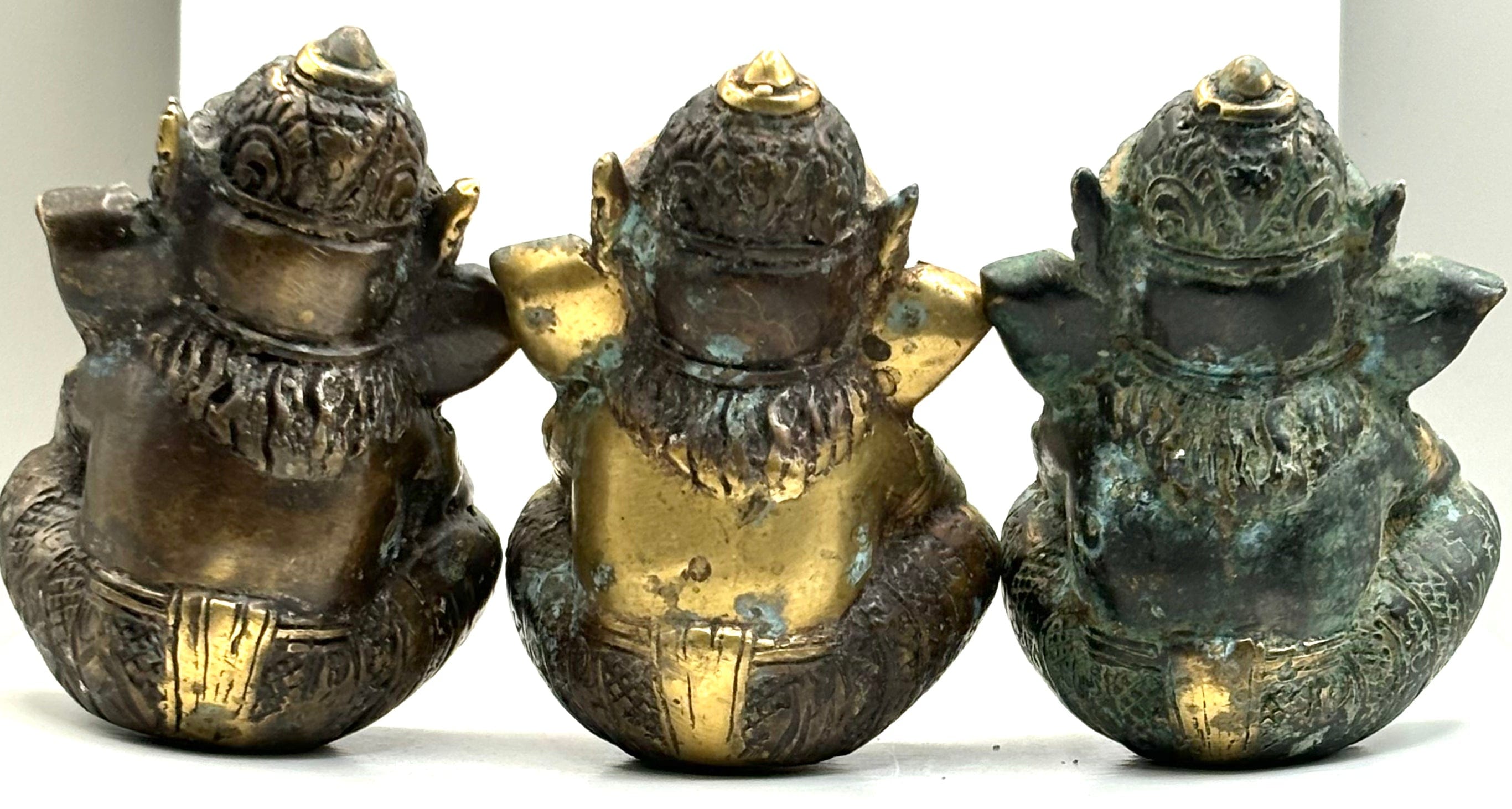 Handmade Bronze Elephant Buddha Statue - Spiritual Home Decor for Meditation & Yoga Room, Office Desk, or Gift Idea
