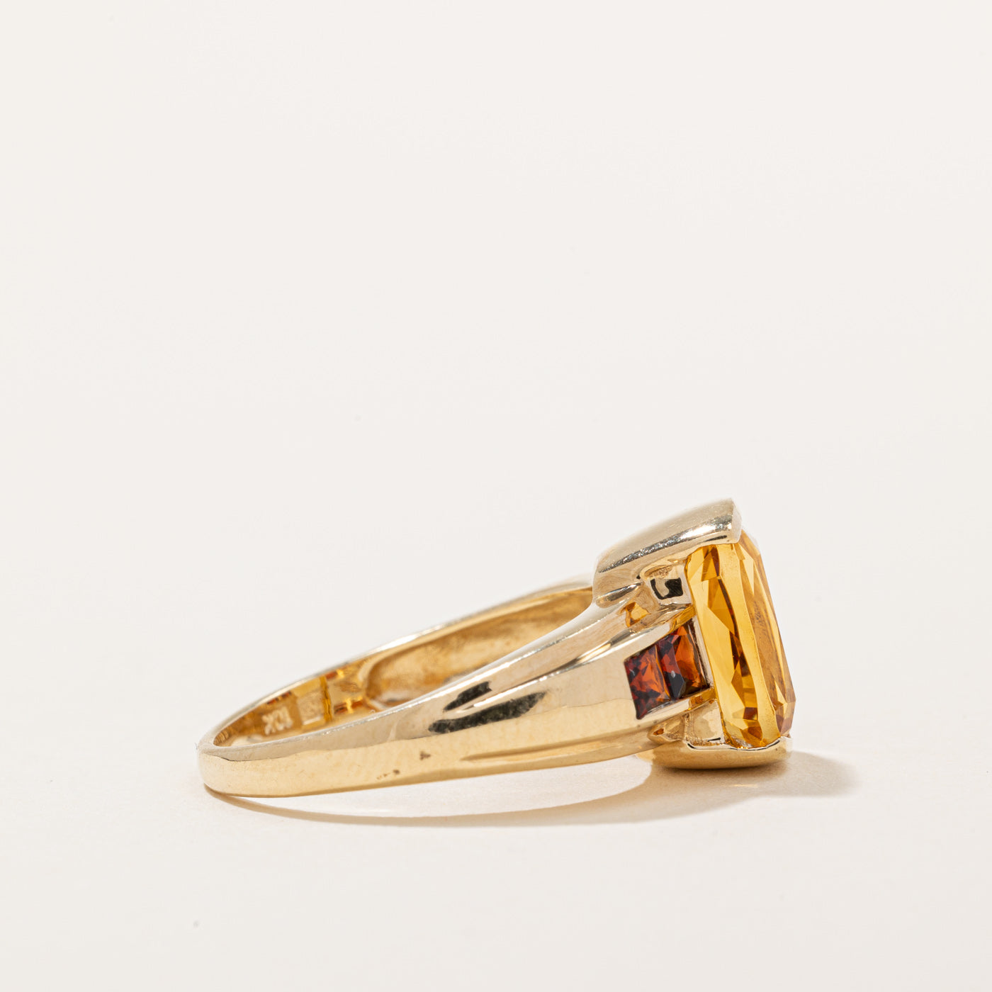 3.00ct Citrine & Garnet Cocktail Ring - 0.50ctw Gemstone Jewelry - Size 6.75 - Elegant Statement Ring for Women - Perfect for Parties, Weddings & Evening Events