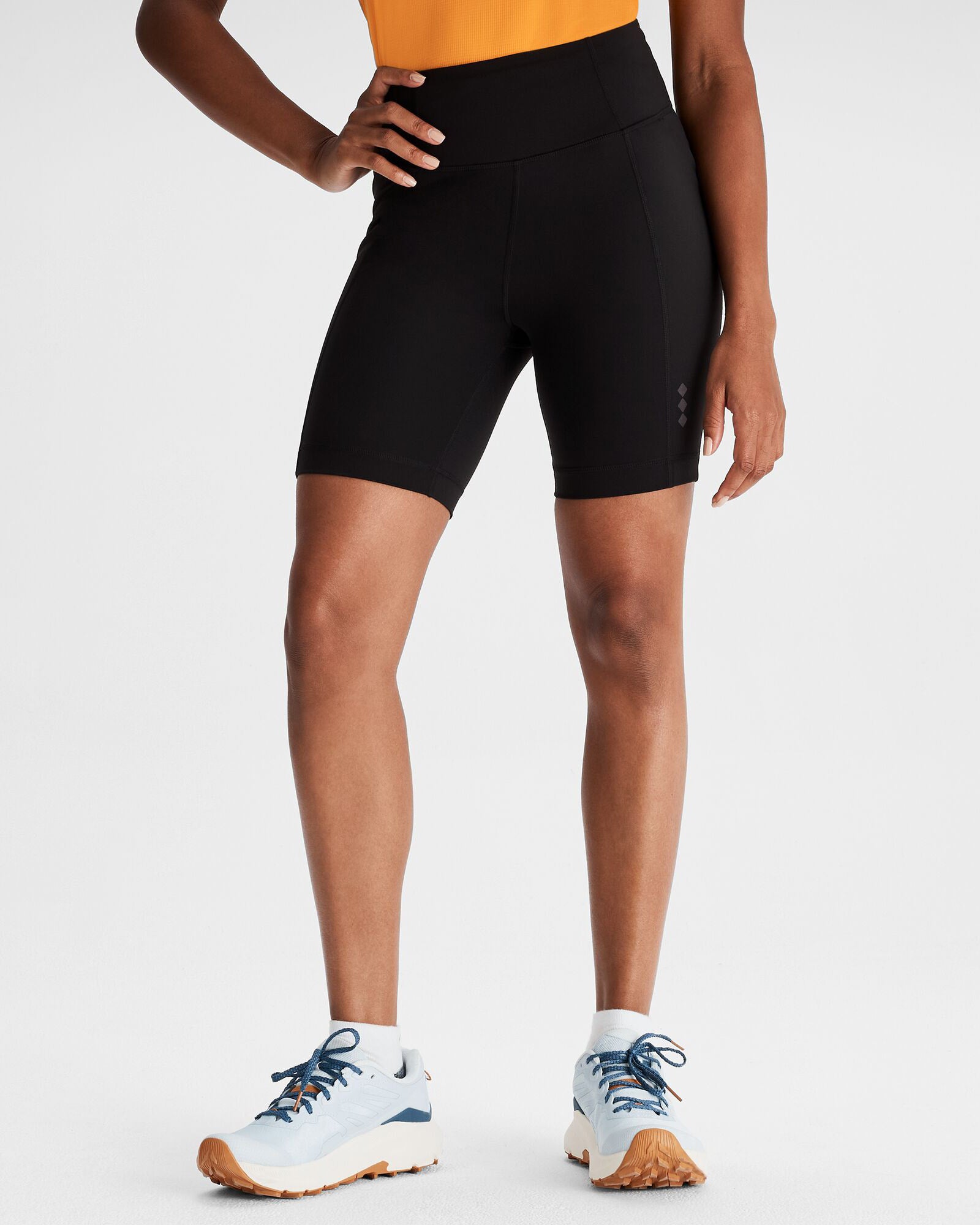 Women's Seeker 7-Inch High-Waisted Yoga Shorts - Black Stingray - Perfect for Yoga, Running & Gym Workouts