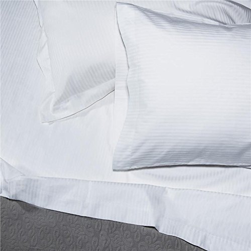 Garnier-Thiebaut Bordeaux Queen Duvet Cover Set - 100% Cotton Luxury Bedding for Elegant Bedrooms | Perfect for Master Suites, Guest Rooms & Upscale Hotels