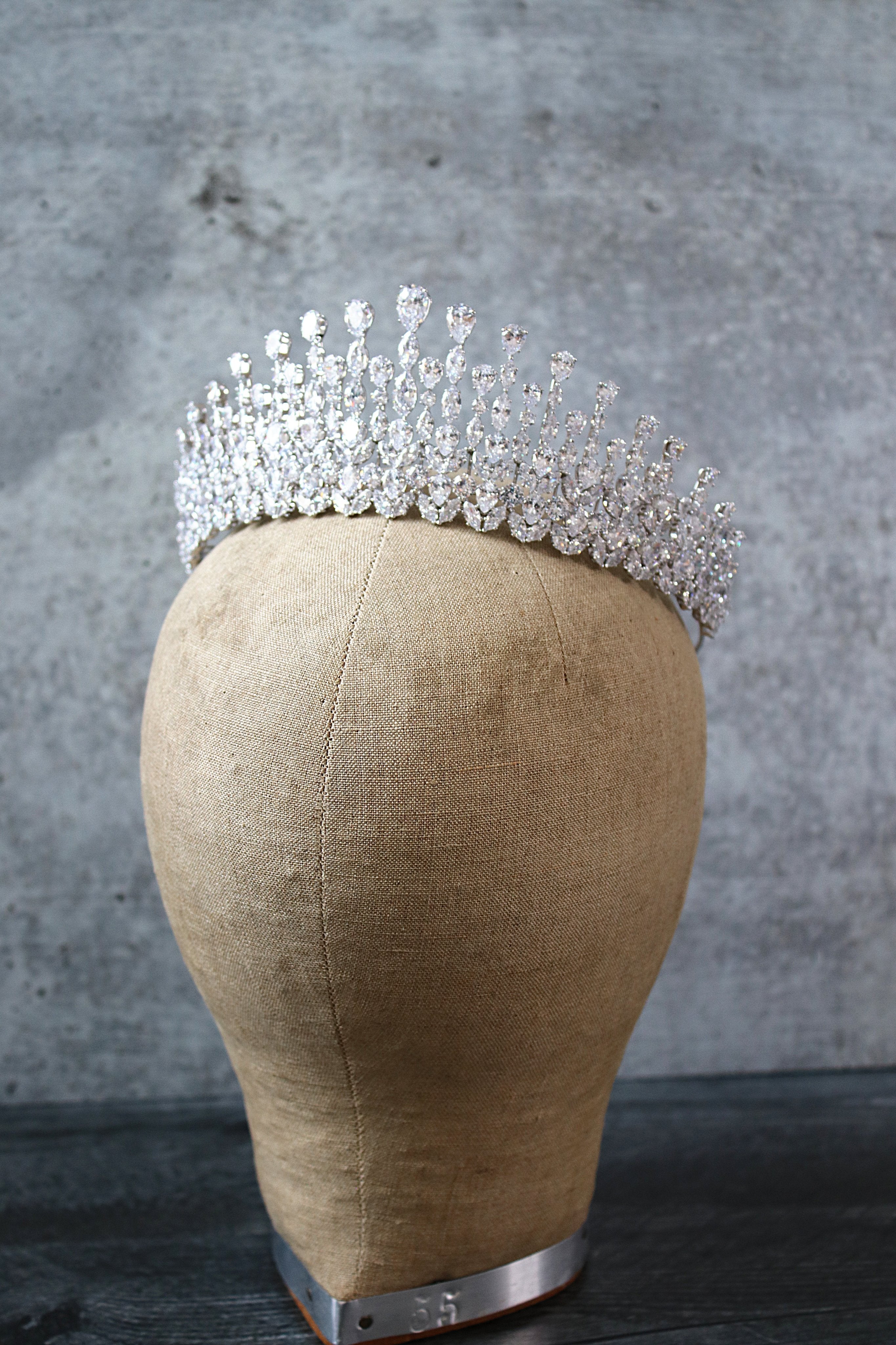 LUCREZIA Royal Bridal Crown - Elegant Rhinestone Tiara for Weddings, Prom, Pageants & Special Occasions | Perfect Bridal Accessory for Princess-Themed Events