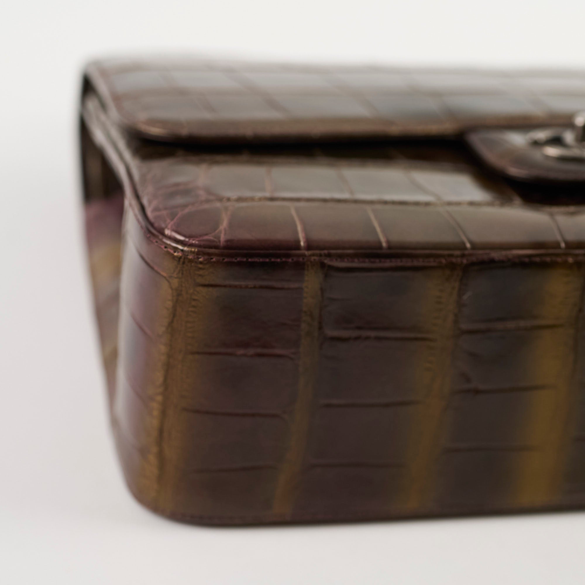 Chanel Metallic Alligator Jumbo 14 Series Luxury Handbag - Perfect for Evening Events, Parties & Special Occasions