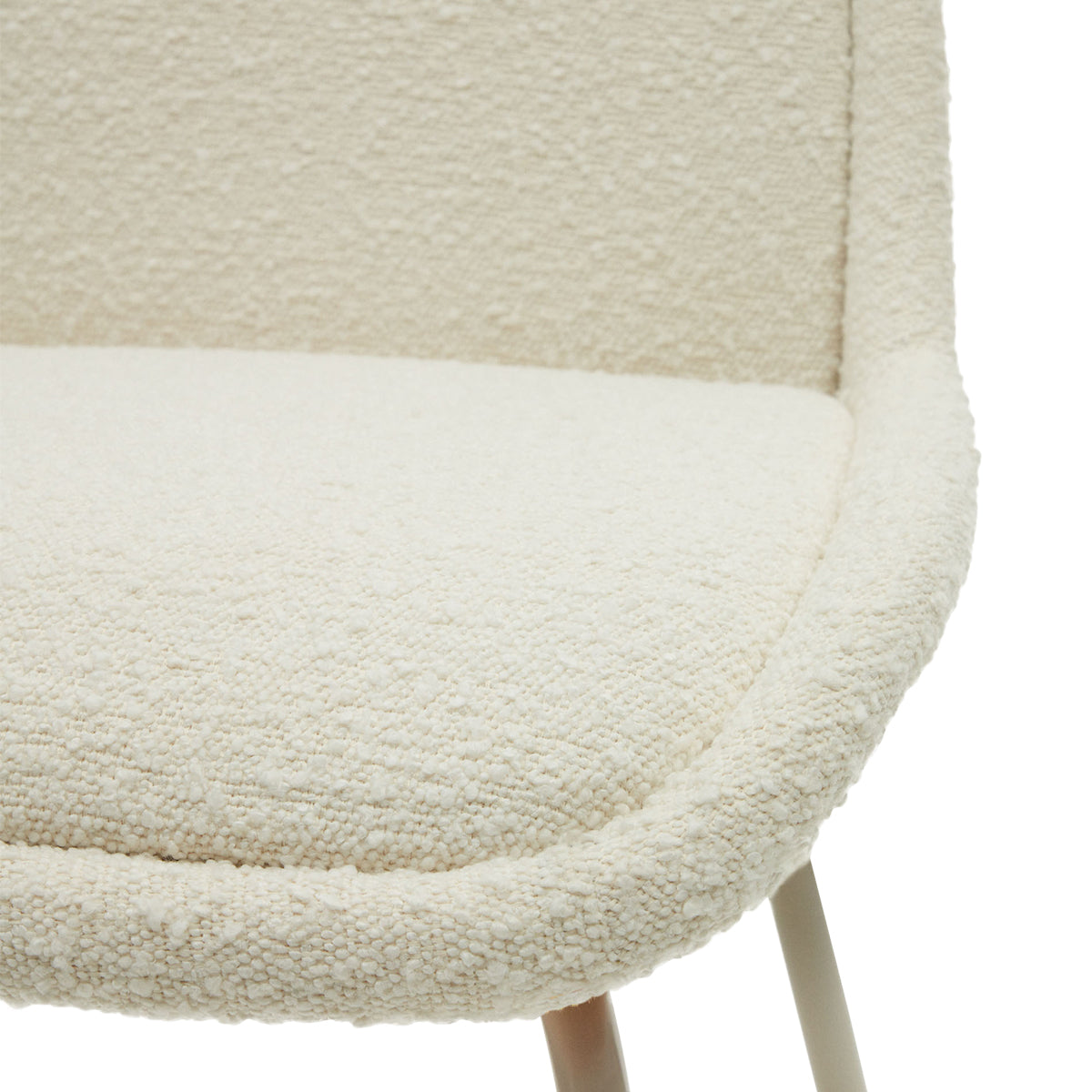 Aimin Chair by Kave Home - Modern Accent Chair for Living Room, Bedroom & Office - Comfortable Upholstered Lounge Chair with Wooden Legs