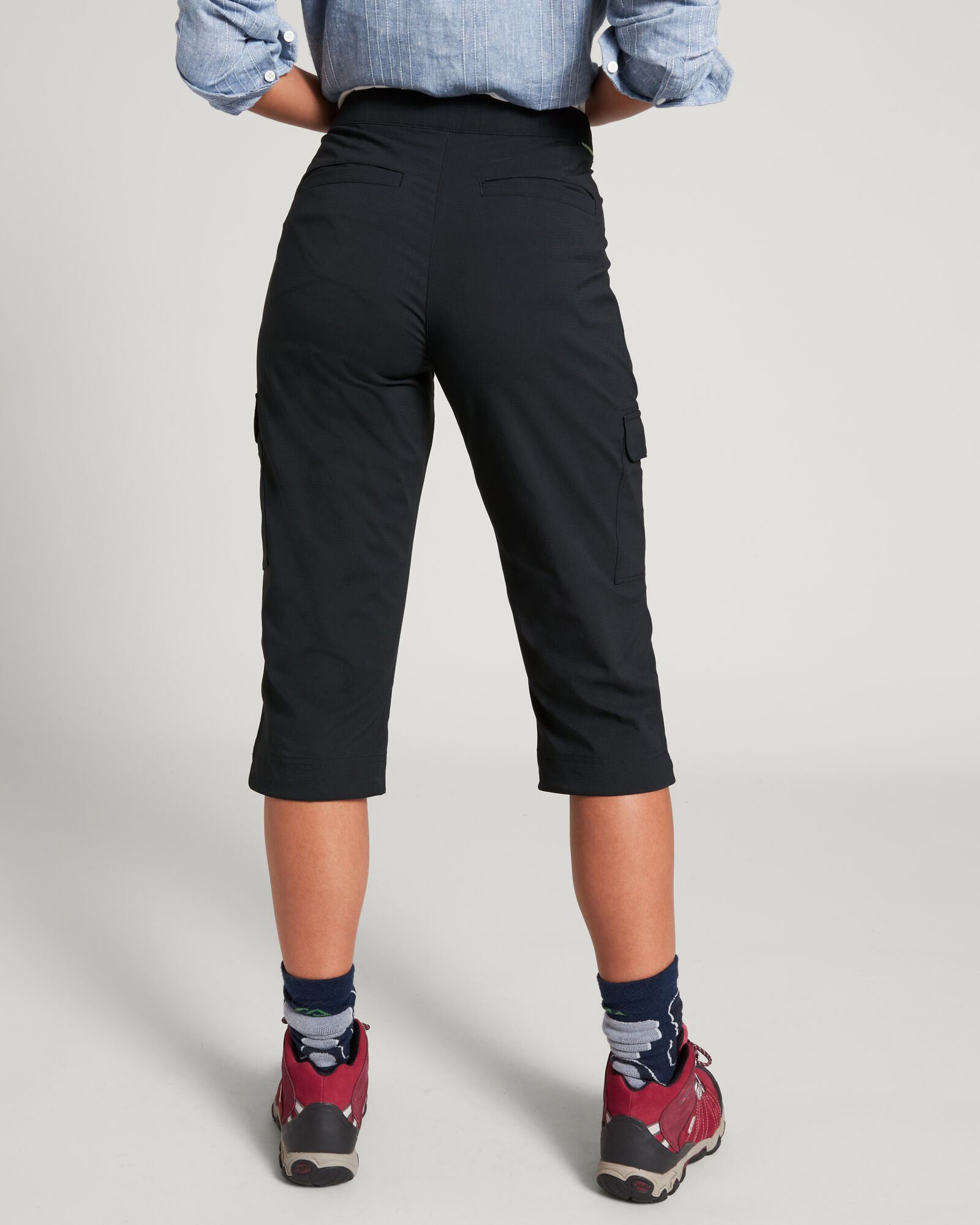 Women's Miro 3/4 Length Yoga Pants - Black | High Waisted Workout Leggings for Running, Gym & Lounge Wear