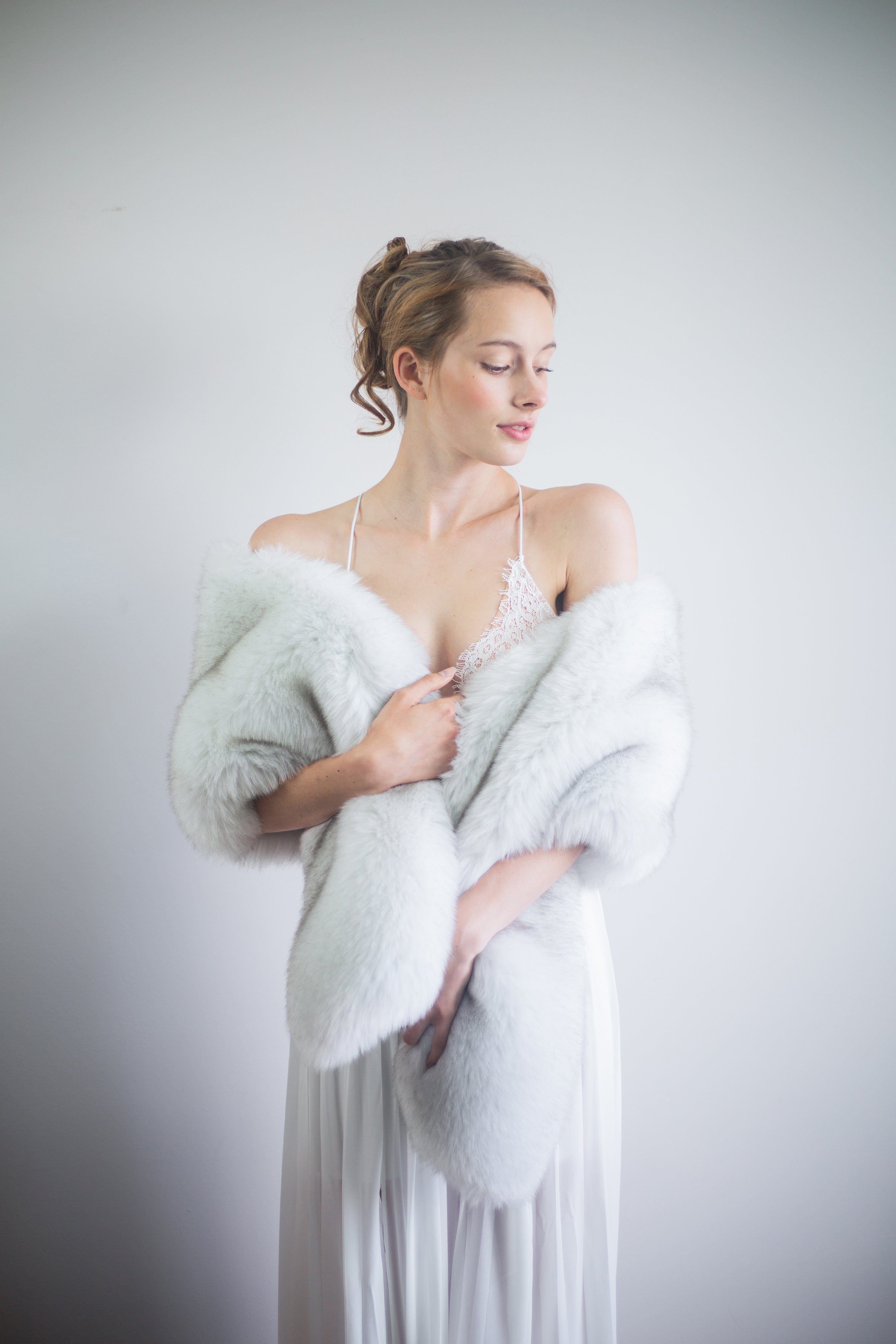 Light Gray / Silver Fur Shawl for Women - Soft & Warm Winter Wrap - Elegant Lilian LGry01 Shawl for Parties, Weddings & Evening Events