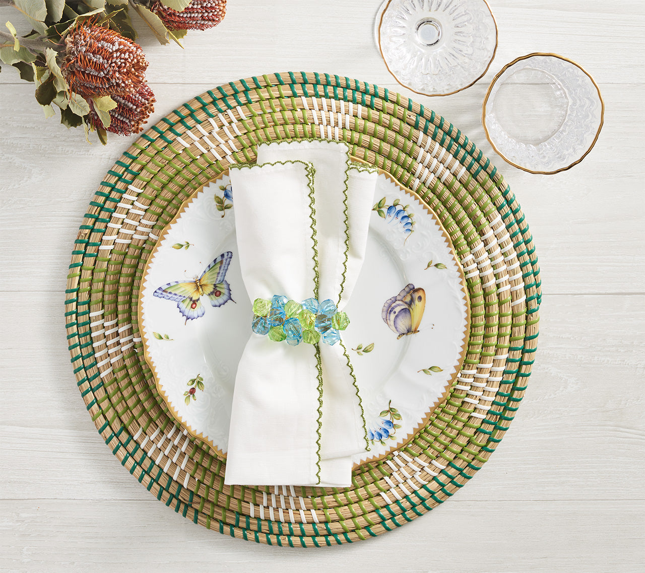 Majorelle Placemats Set of 4 - Waterproof & Heat Resistant Round Table Mats for Dining, Kitchen, Party & Outdoor Use