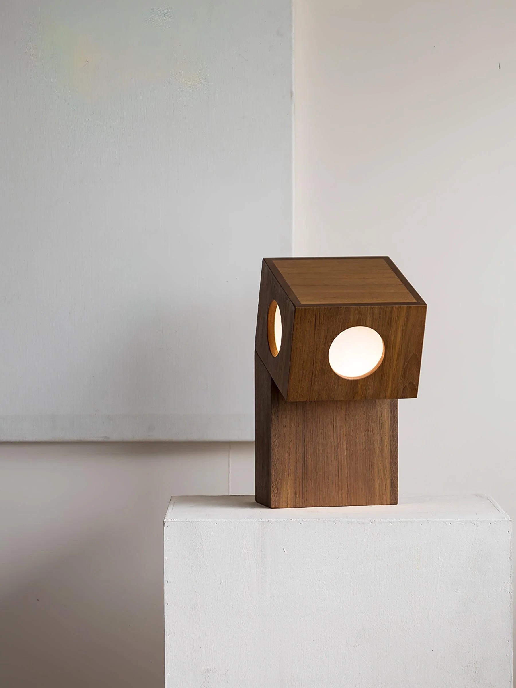 Modern Wooden Table Lamp - Handcrafted Timber Desk Light for Bedroom, Living Room & Office - Warm Ambient Lighting for Reading & Relaxation