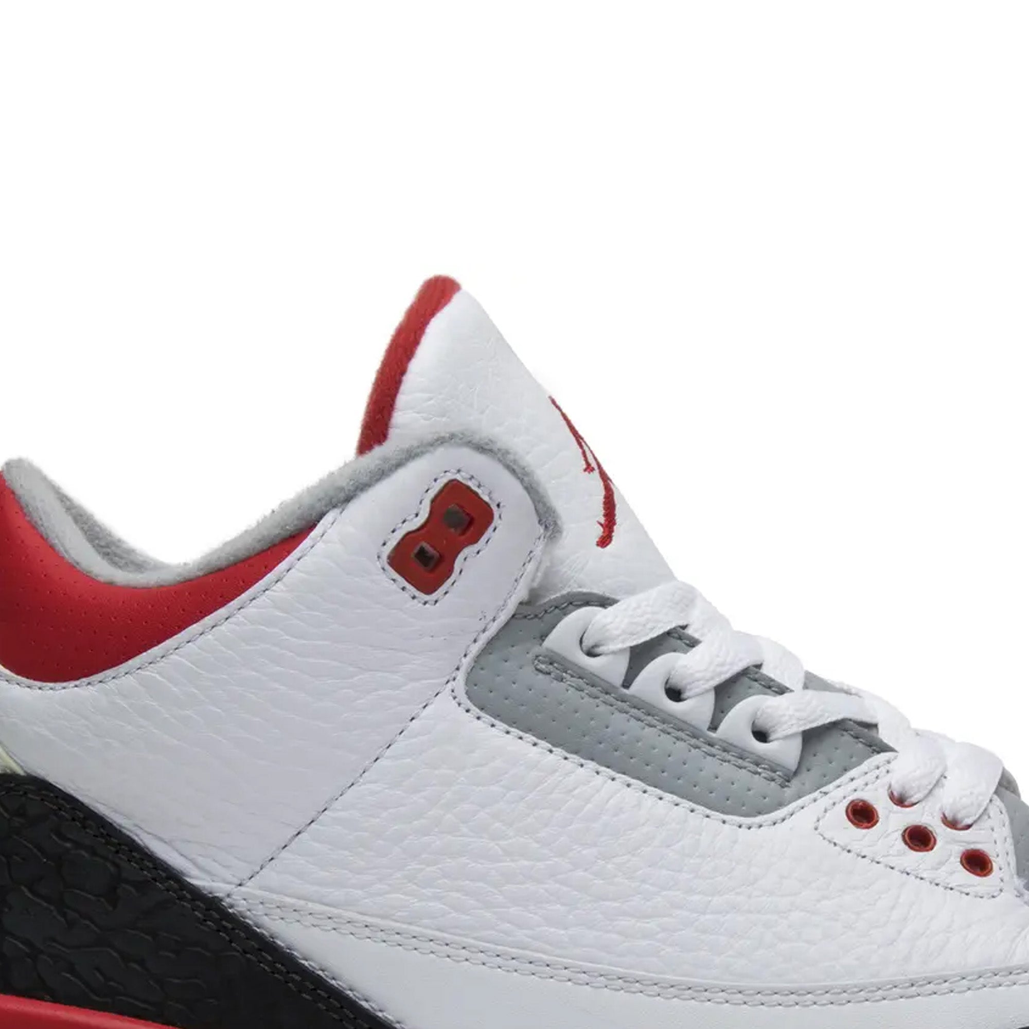 Air Jordan 3 Retro 'Fire Red' (2013) - Men's Basketball Shoes for Style & Performance | Perfect for Streetwear & Court Play