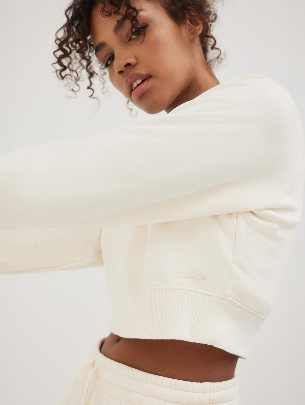 Women's Crown Eco Fleece Cropped Crewneck Sweatshirt | Soft & Warm Pullover | Casual Loungewear & Streetwear Fashion | Perfect for Fall & Winter Outfits