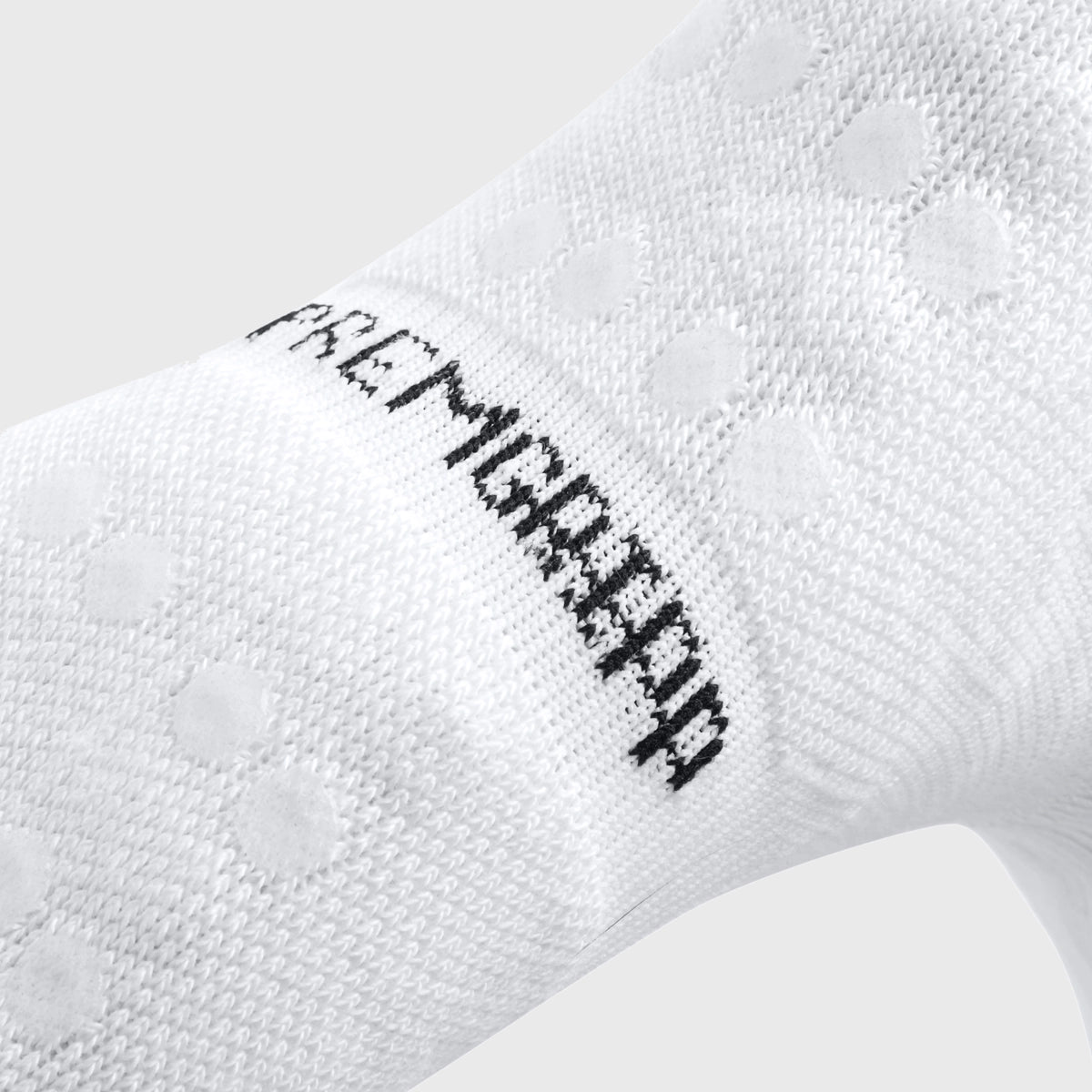 Canterbury Mid Calf Grip Socks - White Compression Football Rugby Socks for Men & Women - Perfect for Sports, Training & Everyday Wear