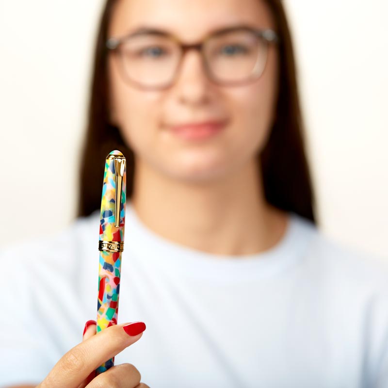 True Writer Classic Chromatic Fountain Pen - Premium Writing Instrument for Calligraphy, Journaling & Office Use - Smooth Ink Flow & Elegant Design