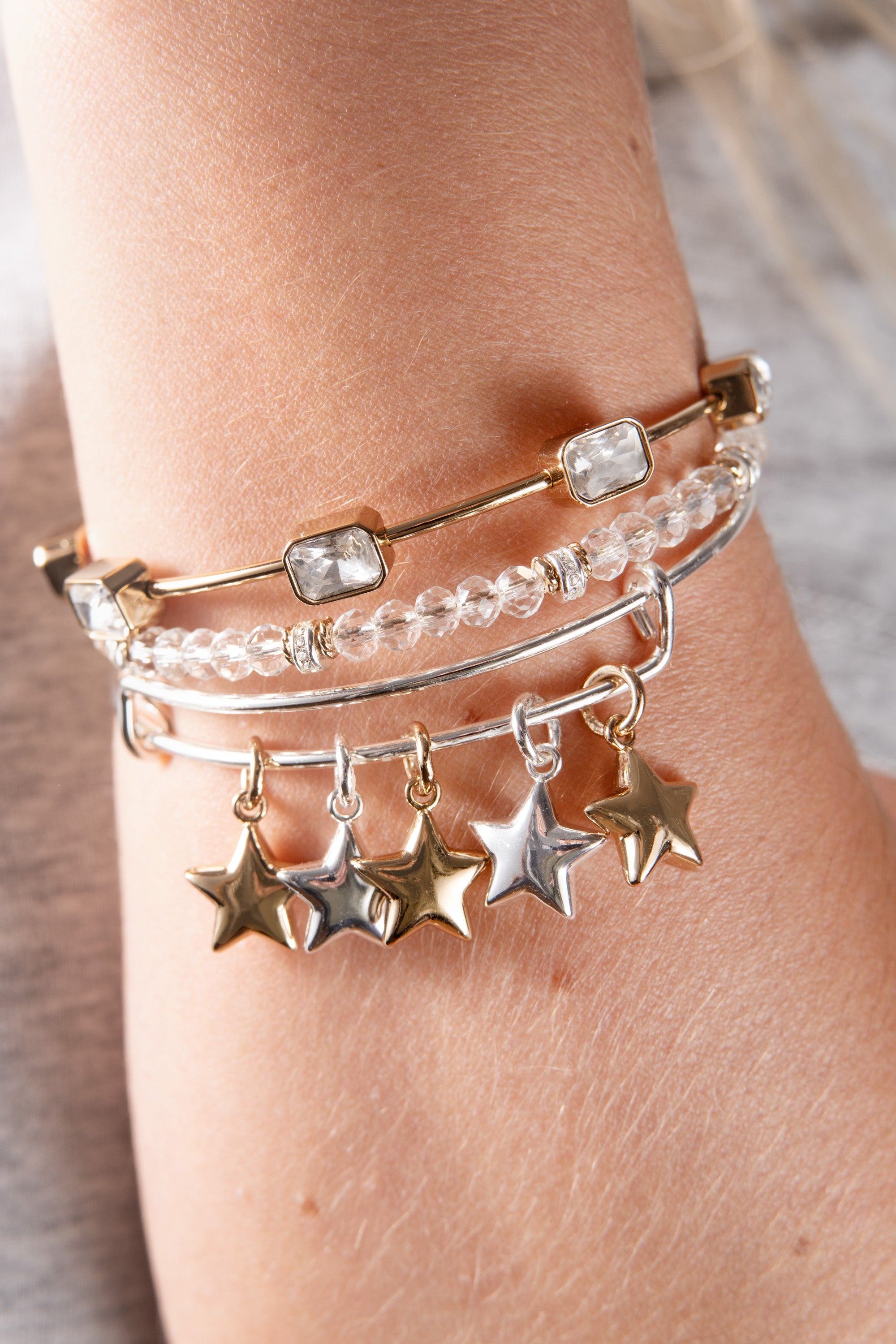 Elegant Crystal Beaded Bangle Bracelet for Women - Sparkling Fashion Jewelry Gift for Parties, Weddings & Special Occasions