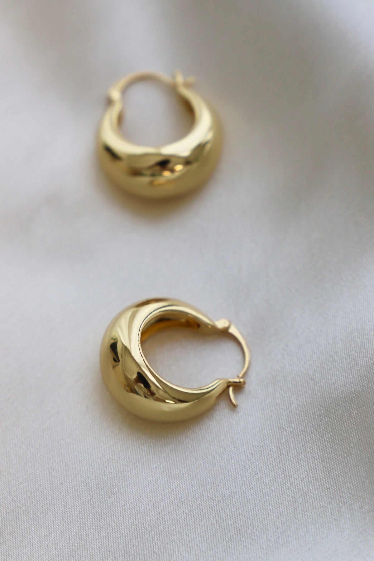 Chunky Hoop Earrings for Women - Fashionable Coco Style Gold & Silver Statement Earrings - Perfect for Parties, Weddings & Everyday Wear
