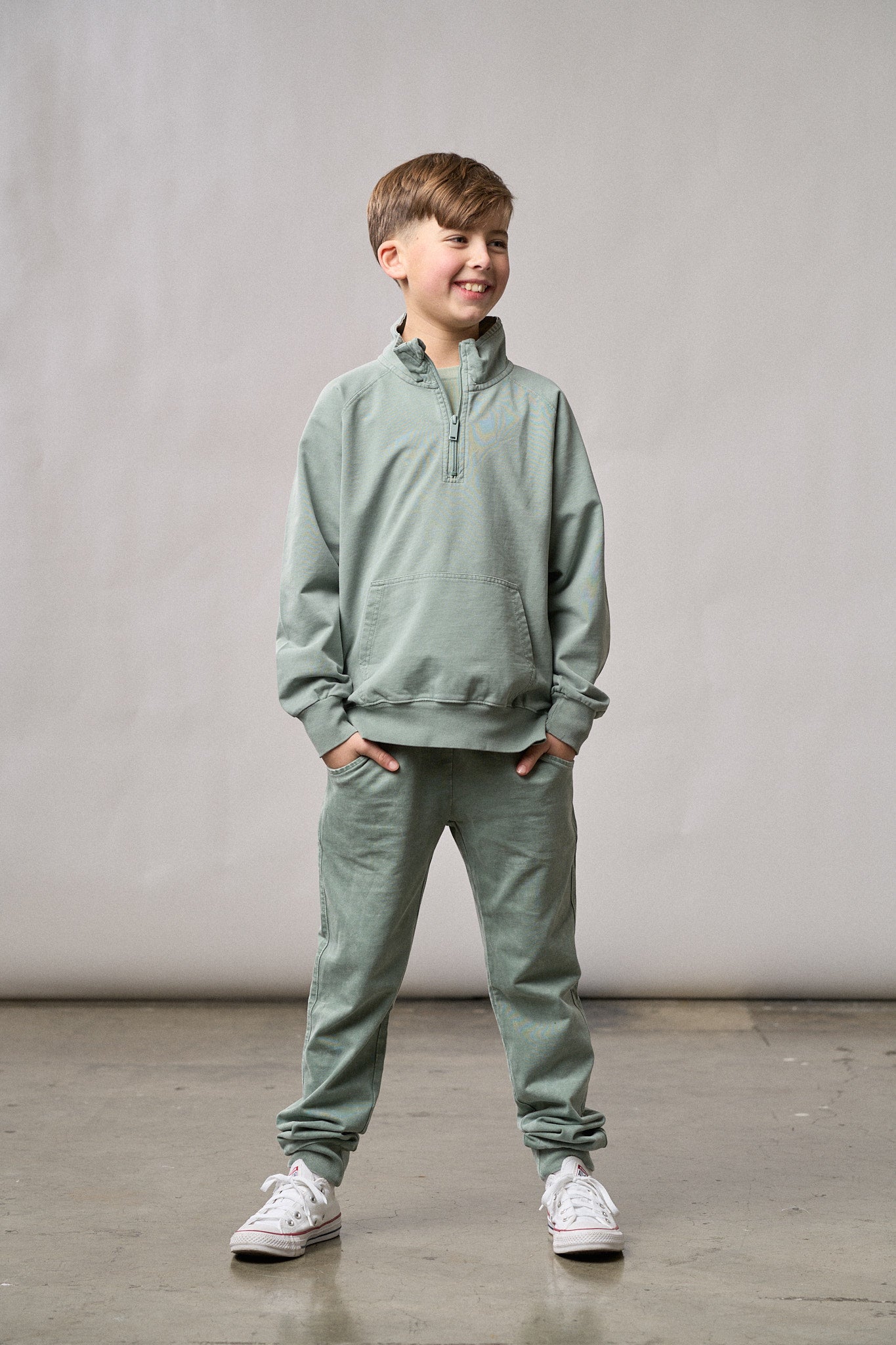 Men's Quarter Zip Pullover Sweatshirt - Soft & Comfortable Basil Wash Fleece for Casual Wear & Outdoor Activities
