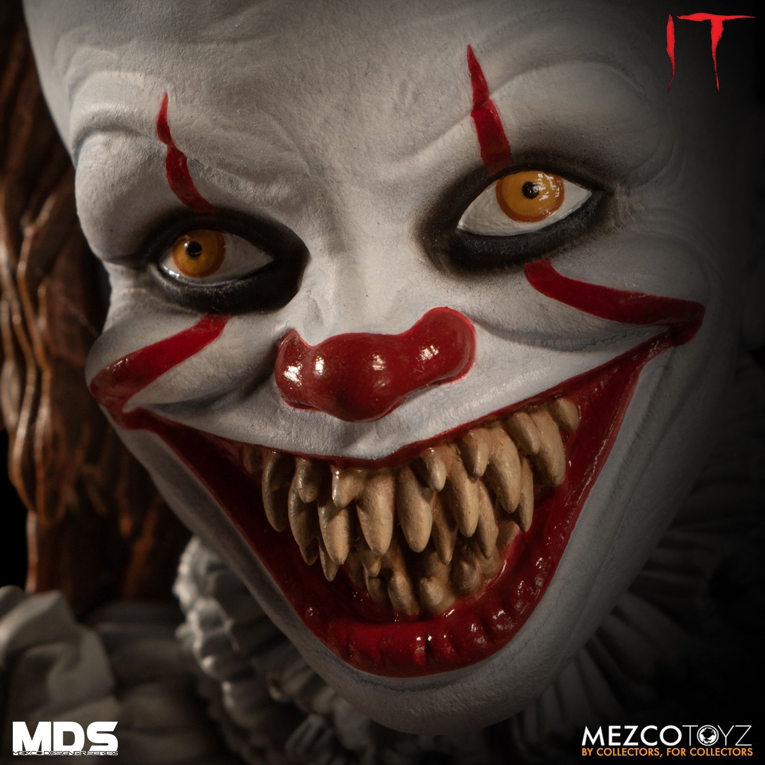 Mezco Toyz Designer Series Deluxe IT: Pennywise 7