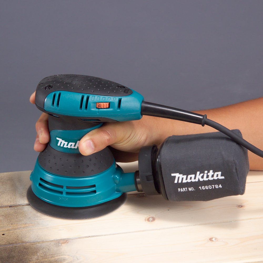 Makita BO5031K 5-Inch Random Orbit Sander with Variable Speed & Durable Tool Case - Perfect for Woodworking, Sanding Floors, and DIY Home Projects