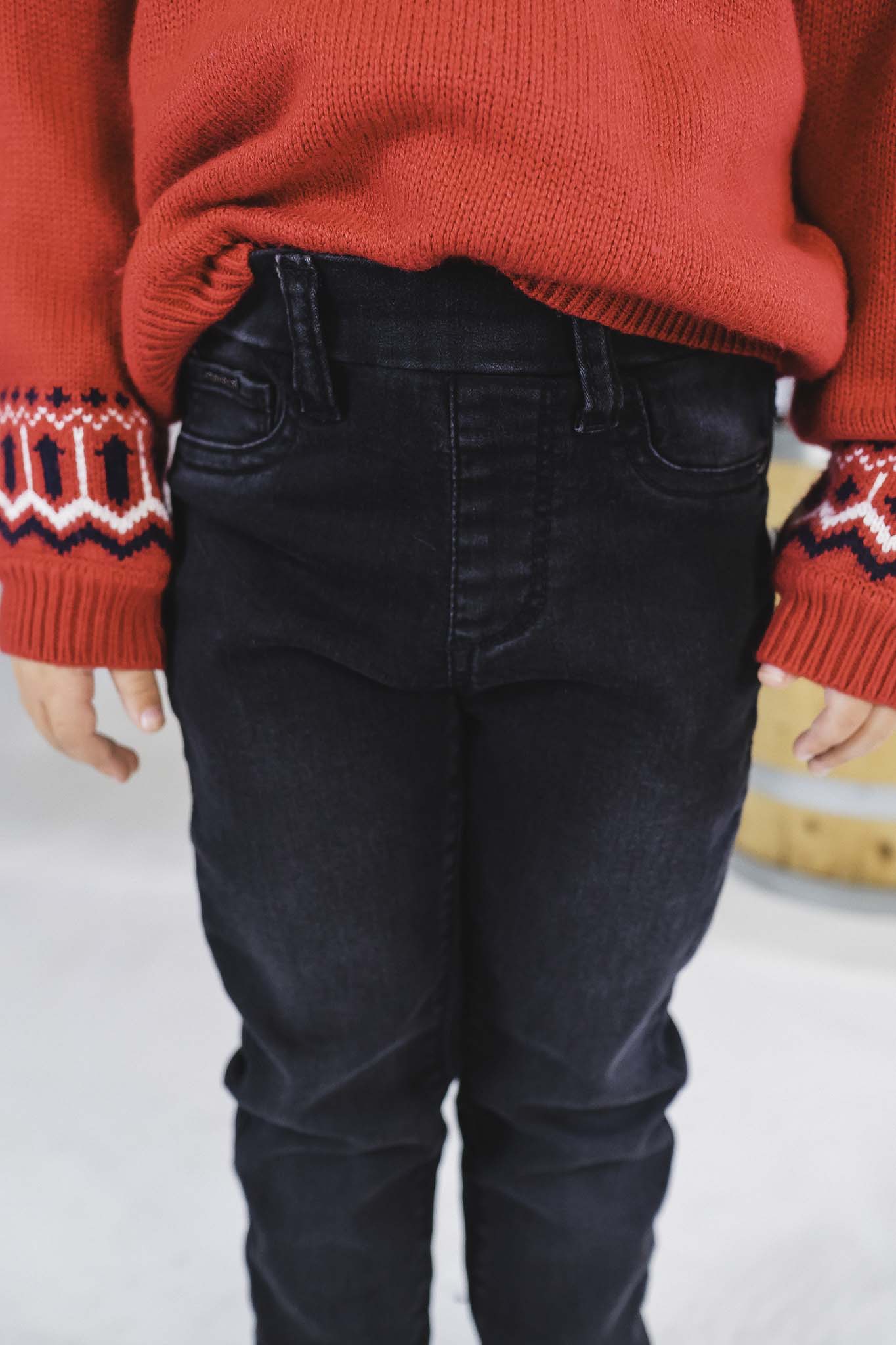 Cherry Jacquard Jumper for Girls - Stylish Knit Sweater Dress with Floral Pattern - Perfect for School, Parties & Family Photos