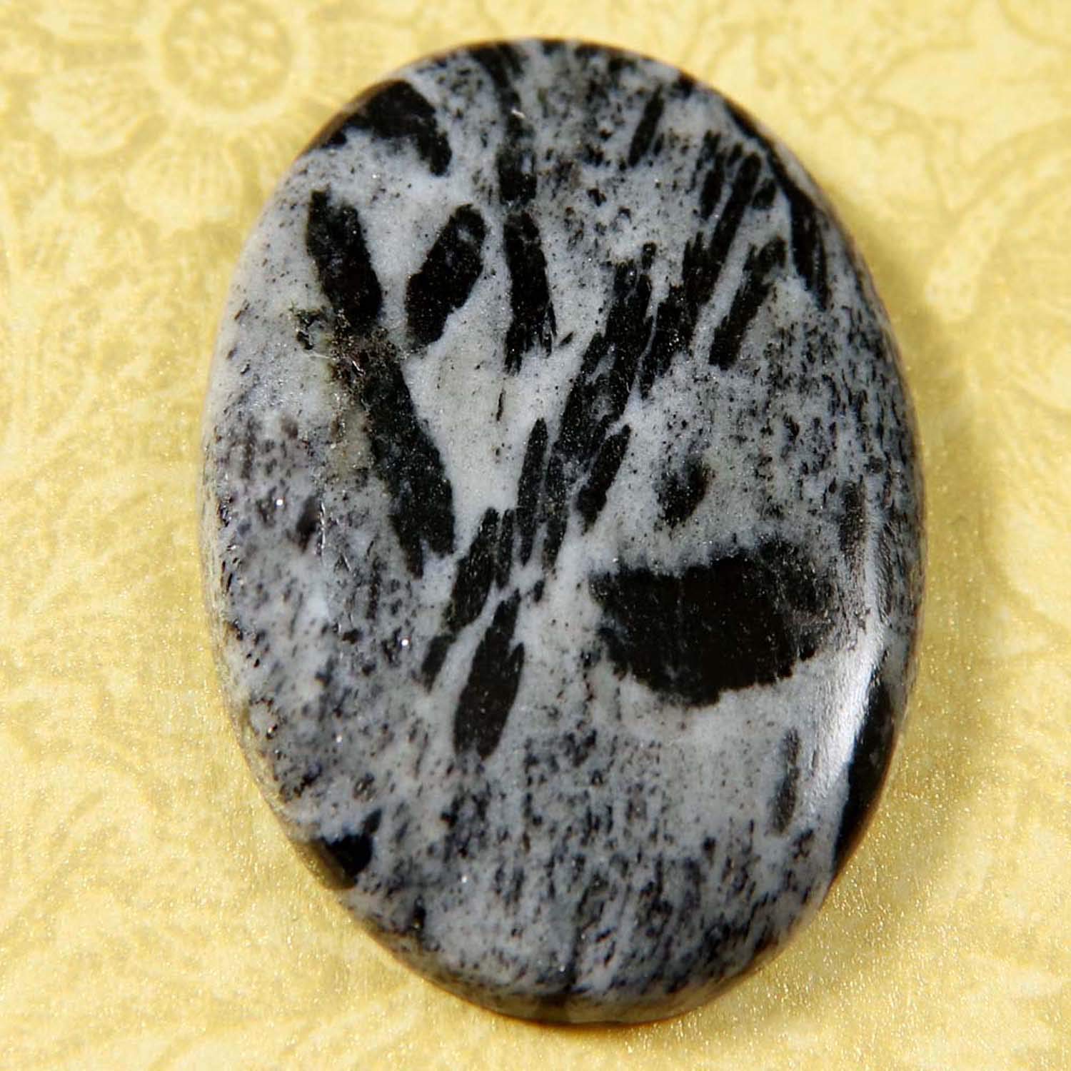 Natural Hornblende Oval Cabochon Loose Gemstone 48.7cts for Jewelry Making - Handcrafted Beads, Pendants & Rings - Healing Crystal for Meditation & Energy Work