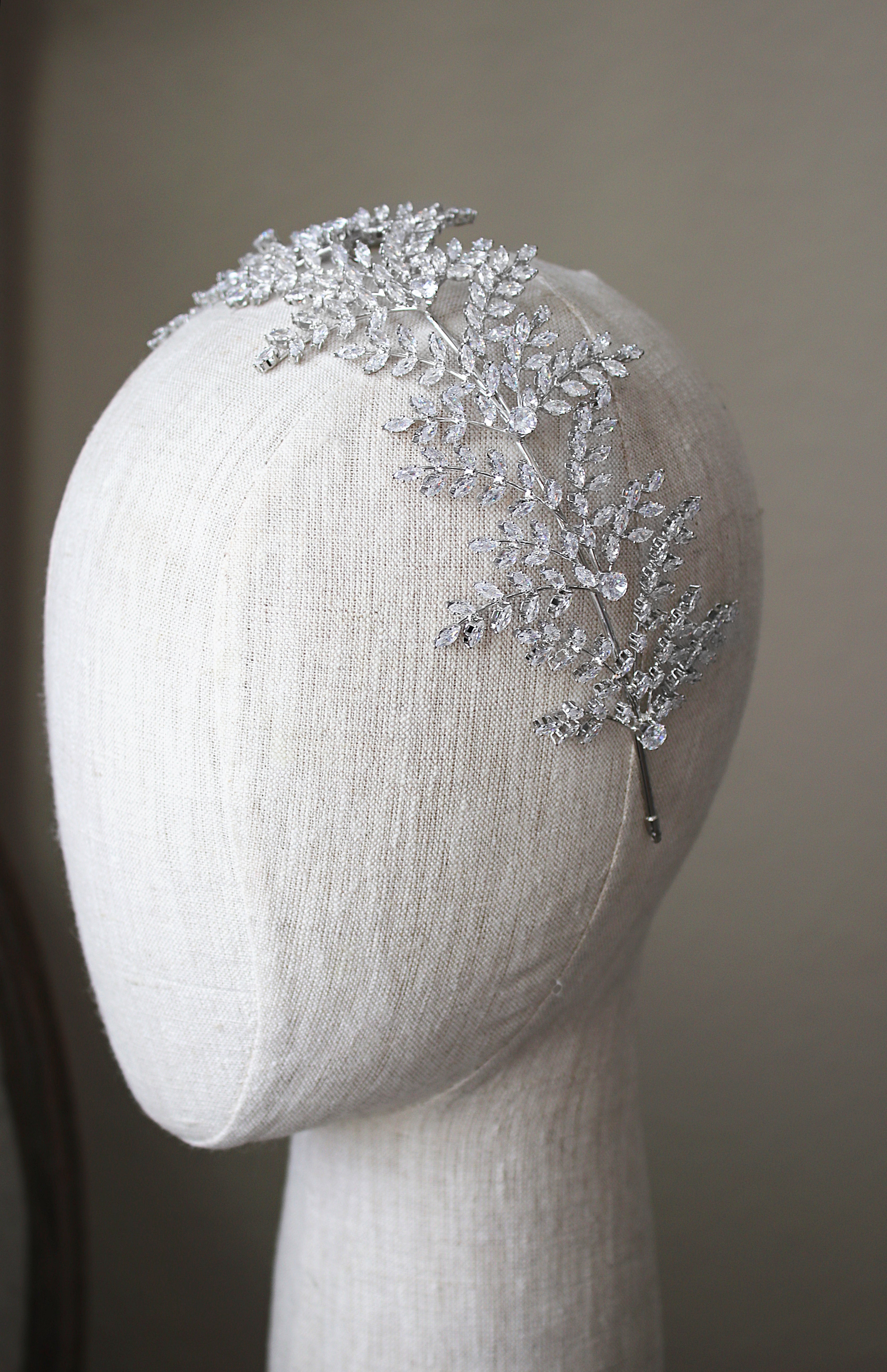 CELINE Simulated Diamond Headband - Elegant Rhinestone Hair Accessory for Women, Bridal Party, Prom & Special Occasions