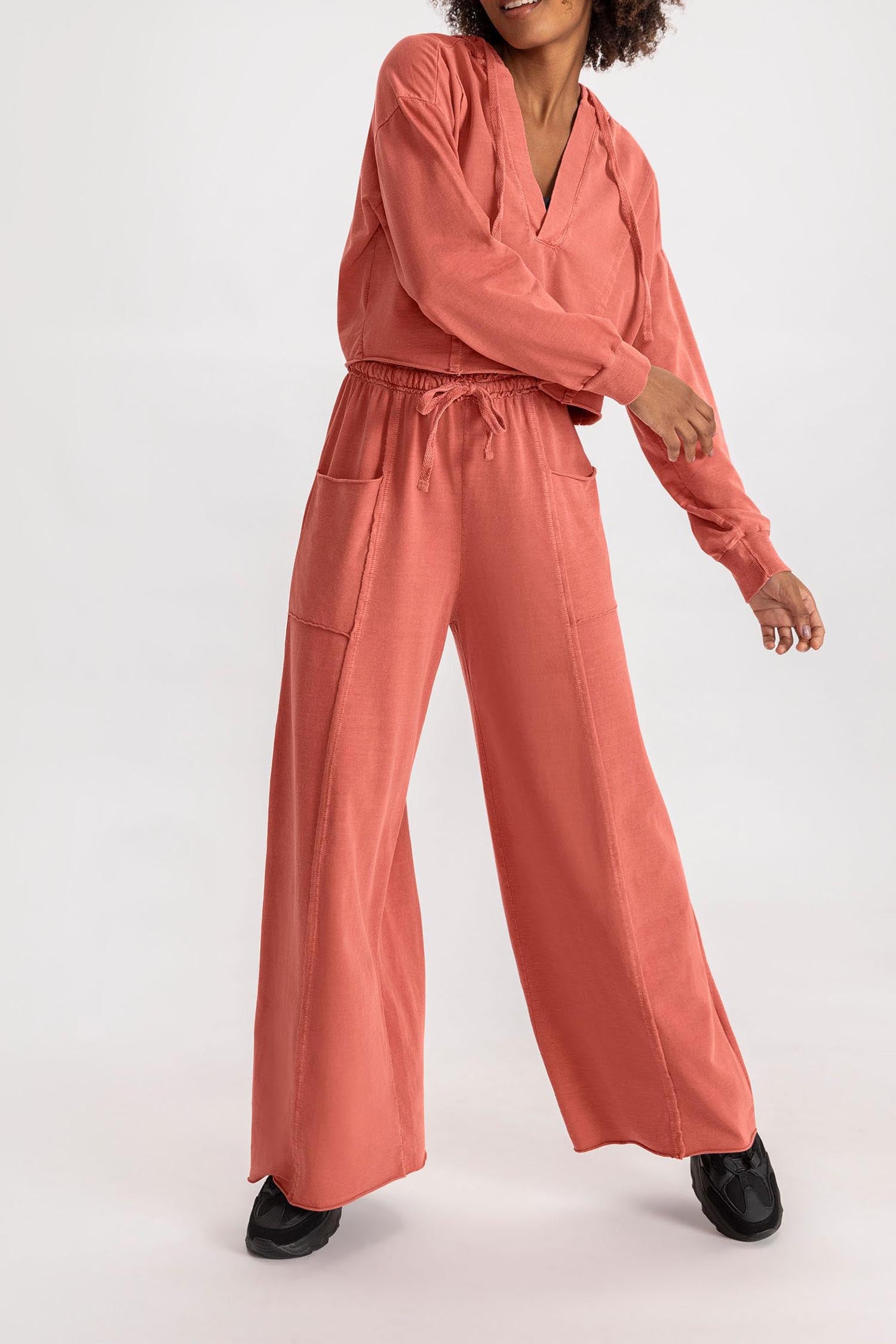 Trendy Hype Maxi Blouse for Women - Flowy Long Sleeve Boho Chic Top - Perfect for Casual Outings, Date Nights & Summer Vacations