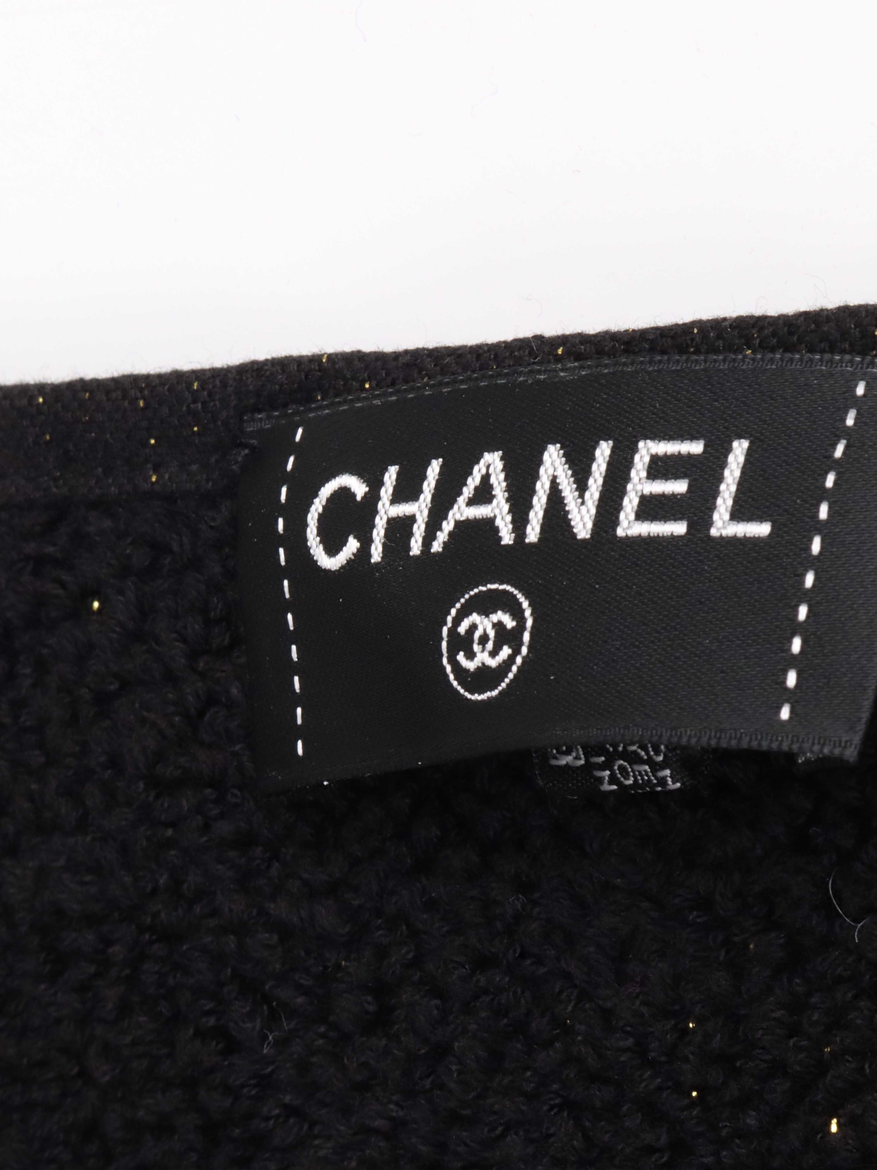 Chanel Terry Cotton CC Logo Beach Tote Bag & Towel Set - Luxury Poolside Accessories for Summer Vacations & Beach Outings