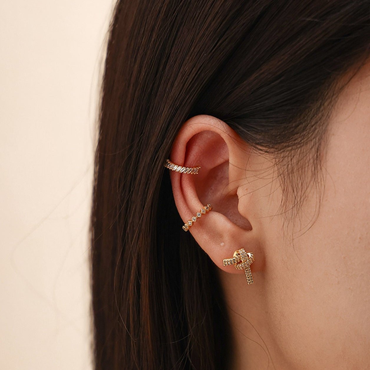 18K Gold Dainty Star Ear Cuff - No Piercing Conch Helix Clip Earring for Women | Trendy Cartilage Ear Jewelry Gift for Everyday Wear & Special Occasions
