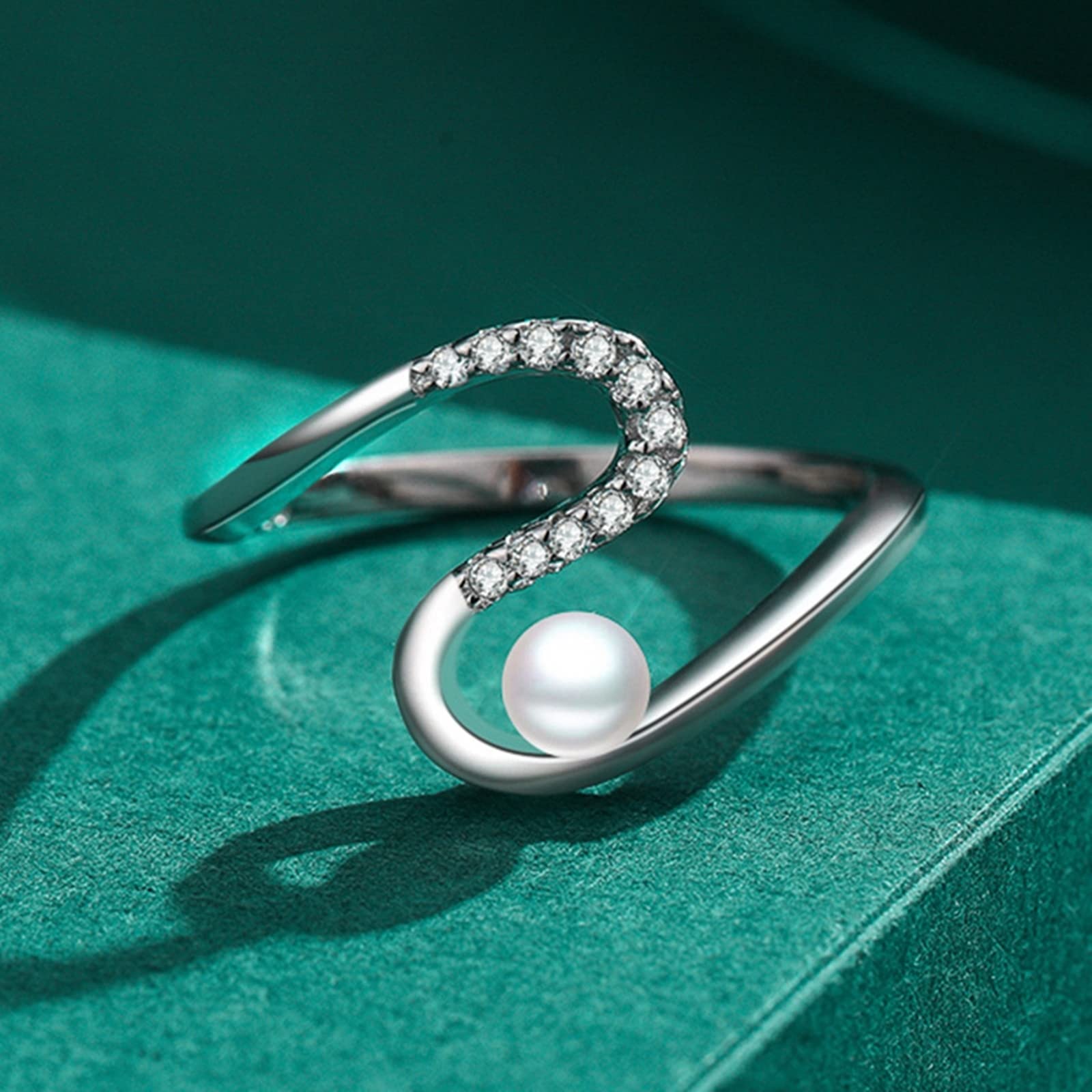 Promise Rings for Women - S925 Sterling Silver Diamond & Pearl Wedding Band, Cubic Zirconia Engagement Ring for Her - Perfect for Anniversaries, Proposals & Special Occasions