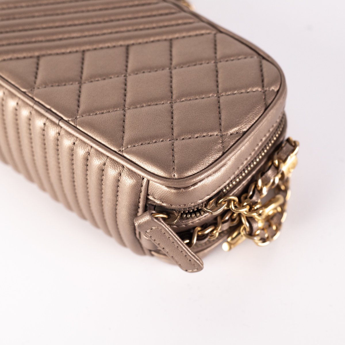 Chanel Calfskin Crossbody Bag in Nude - Luxury Leather Shoulder Purse for Women, Perfect for Date Night & Evening Events