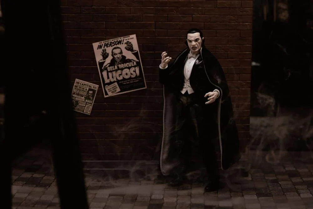 Bela Lugosi Dracula Deluxe Action Figure - Collectible 12-Inch Movie Figure for Horror Fans & Collectors - Perfect for Display, Gifts & Halloween Decor