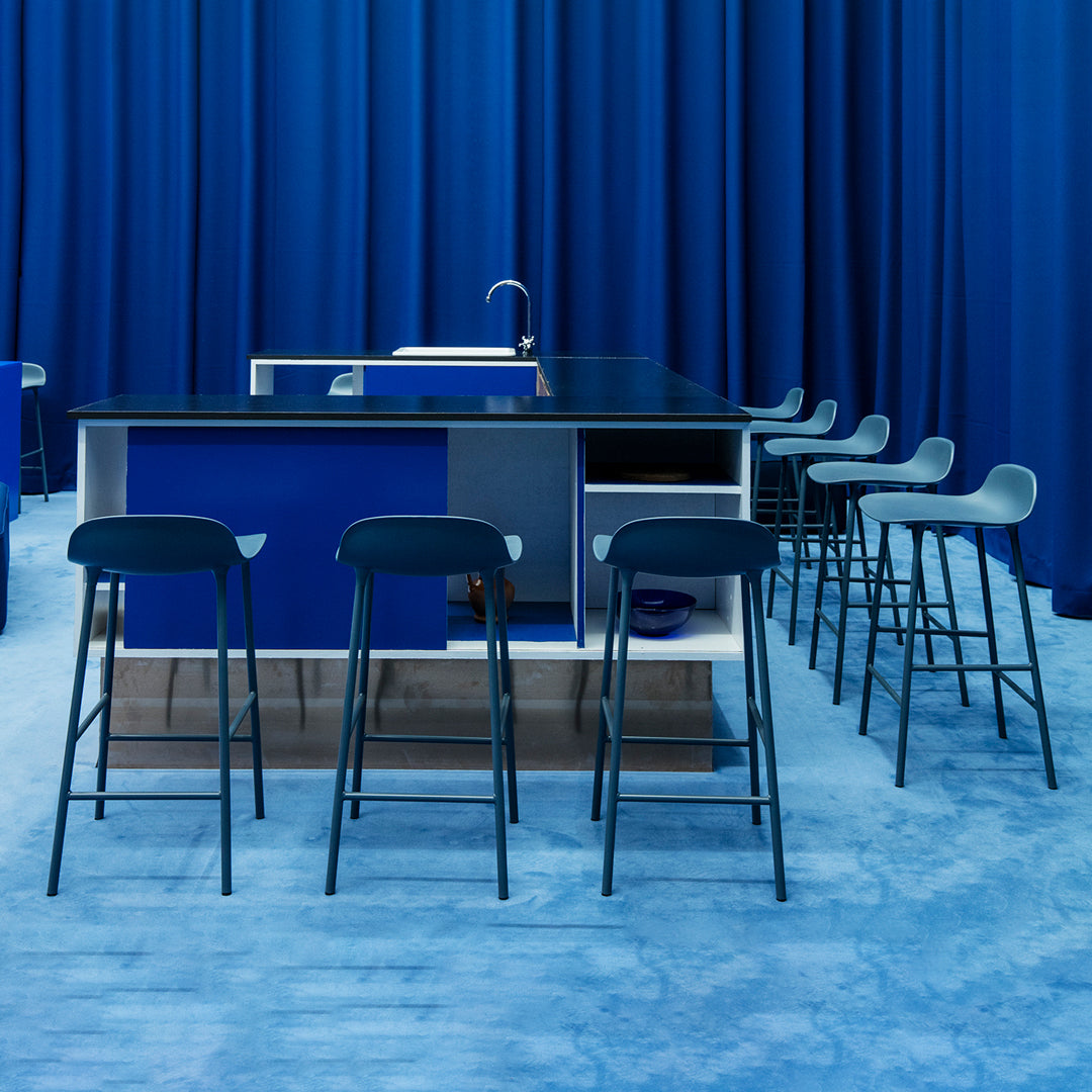 Modern Metal Bar Stools with Form Seat - Industrial Style Counter Height Stools for Kitchen Island, Home Bar & Dining Room