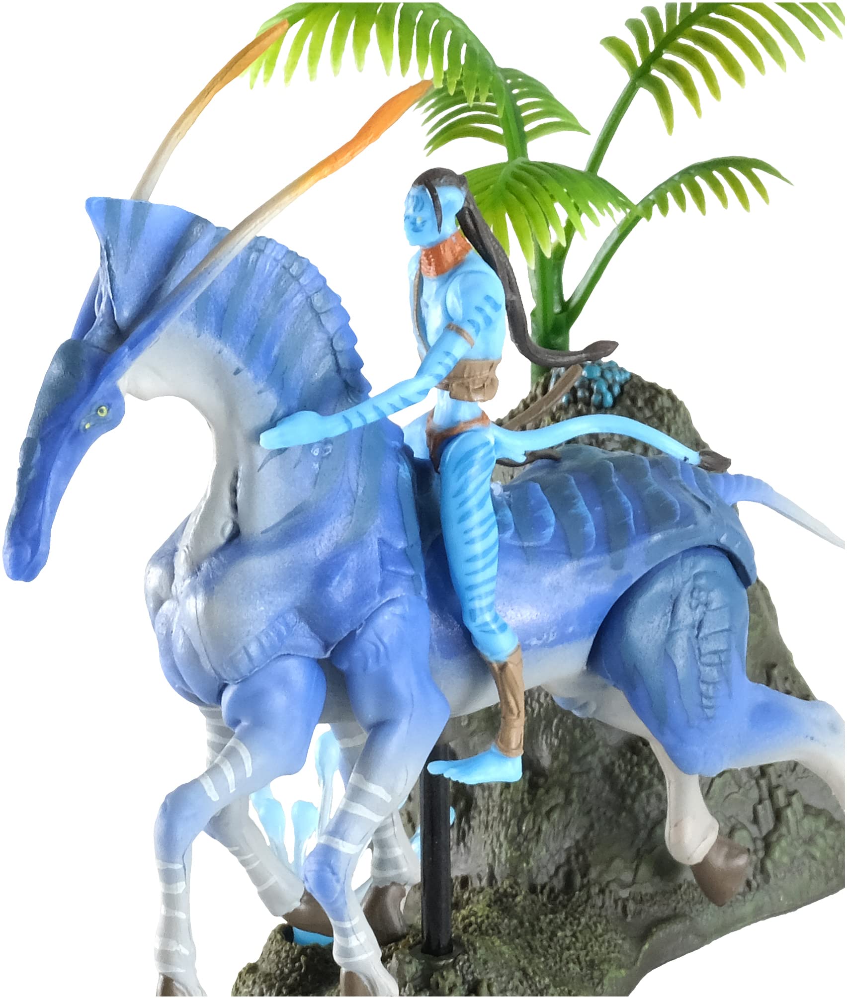McFarlane Toys Avatar Tsu'tey & Direhorse Action Figure Set - Collectible Movie Character Figures for Fans & Display - Perfect for Home Decor, Gift Giving, and Avatar Collections