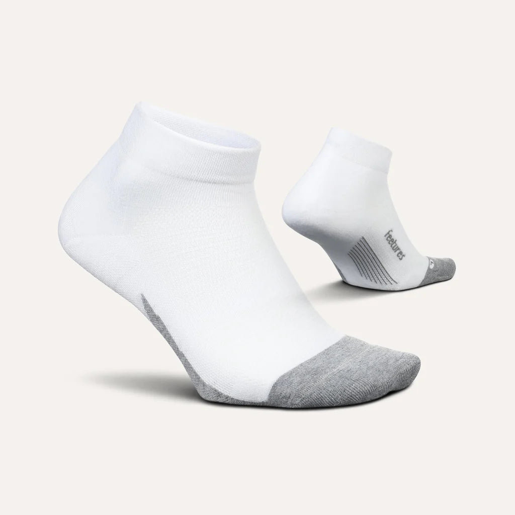 Feetures Elite Max Cushion Low Cut Socks - Ultra Comfortable Running & Hiking Socks for Men & Women - Perfect for Marathon, Trail Running & Outdoor Activities