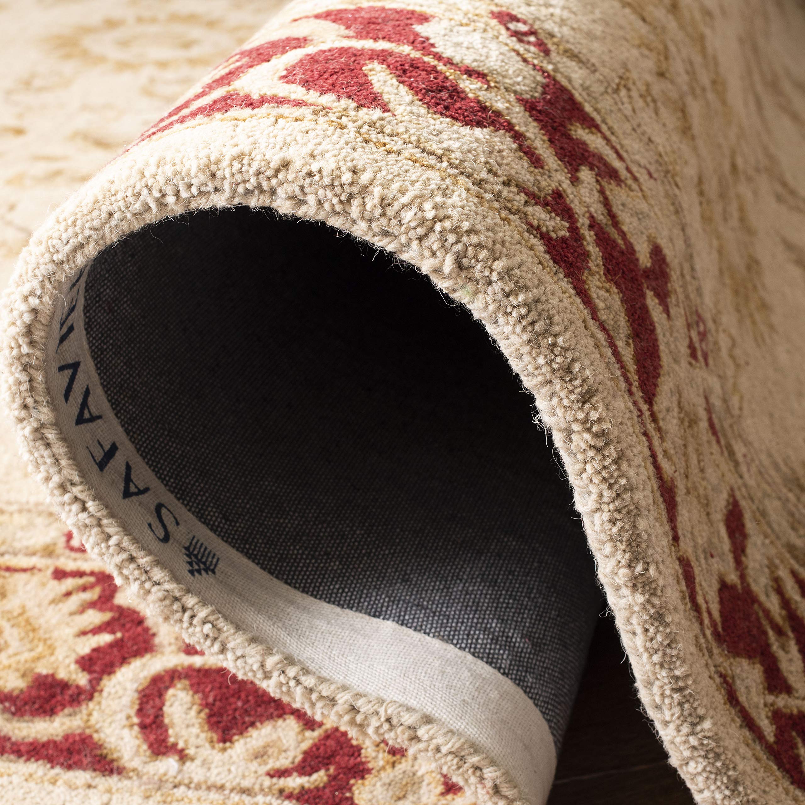 SAFAVIEH Anatolia Collection 4' Round Ivory/Red AN551A Handmade Traditional Oriental Premium Wool Area Rug for Living Room, Bedroom & Home Decor - Soft & Durable Floor Covering