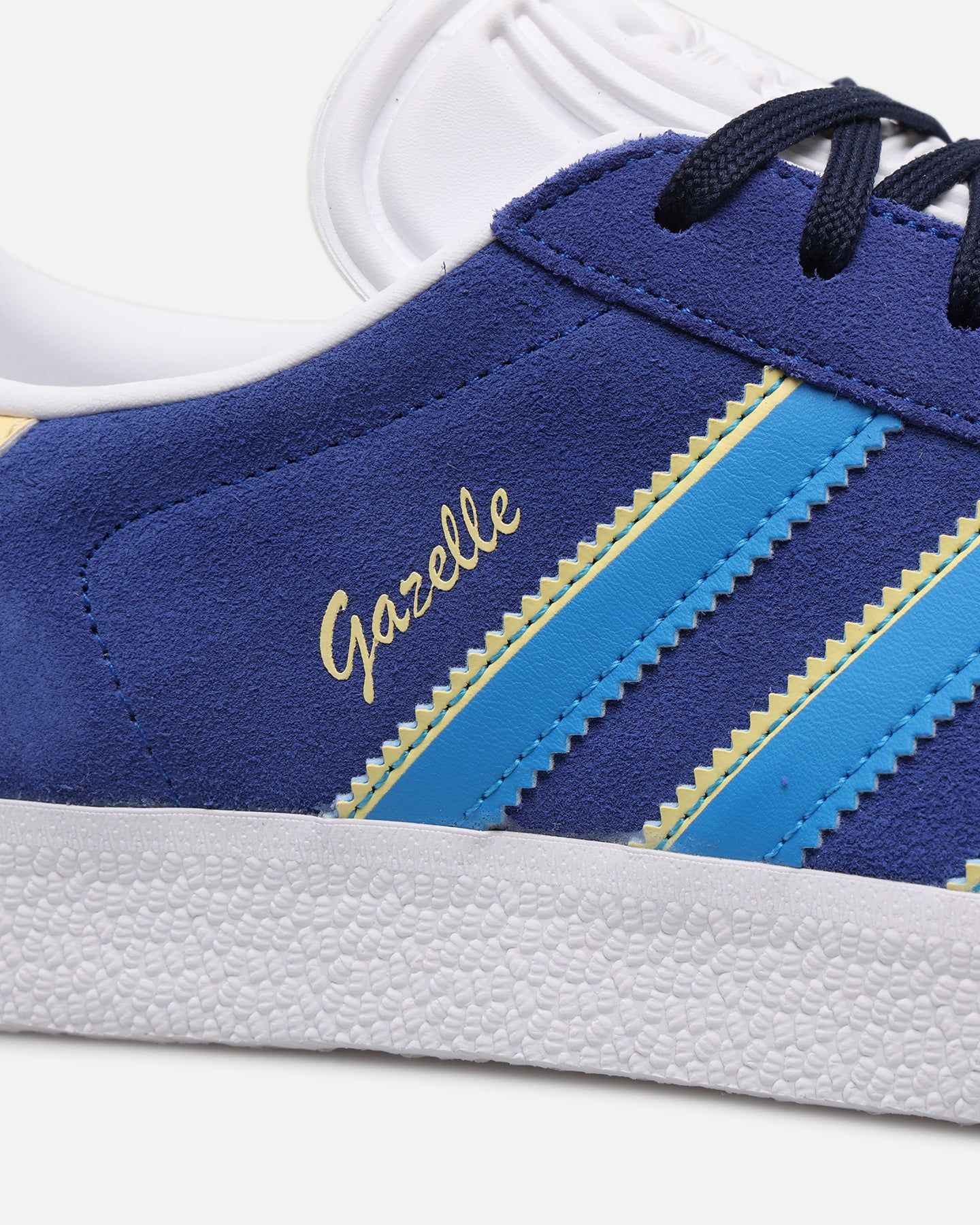 Adidas Women's Gazelle Sneakers - Royal Blue Classic Casual Shoes for Running, Walking & Everyday Wear