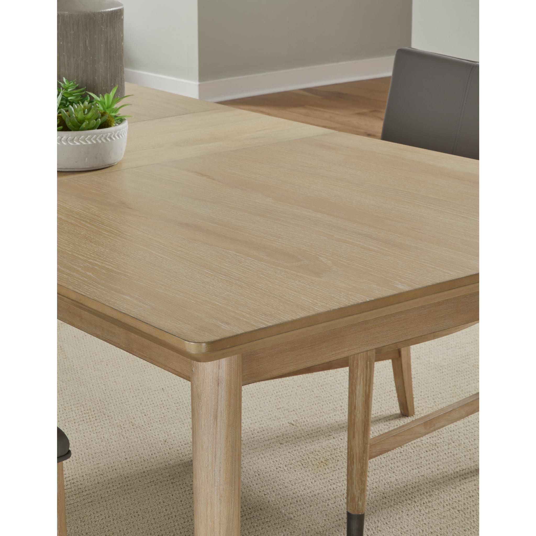 Franklin Extendable White Oak Dining Table - Natural Finish | Perfect for Family Dinners & Entertaining Guests