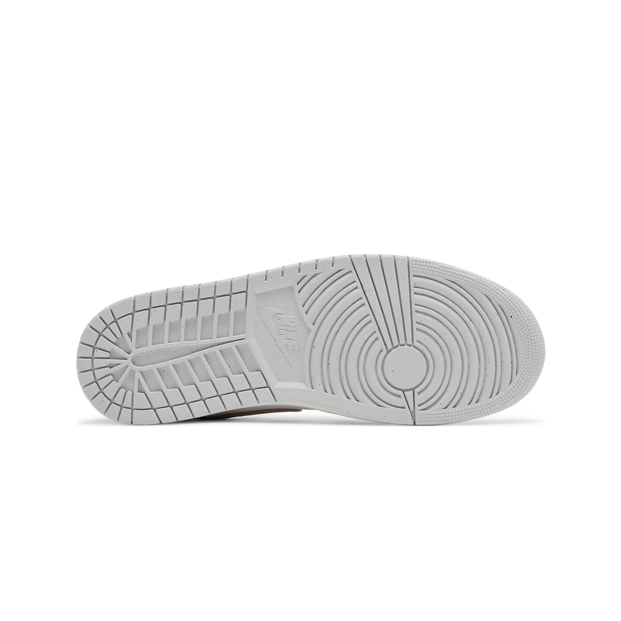 Air Jordan 1 Low SE 'Oxidized Green' Sneakers (2024) - Men's Basketball Shoes for Casual Wear & Street Style Fashion