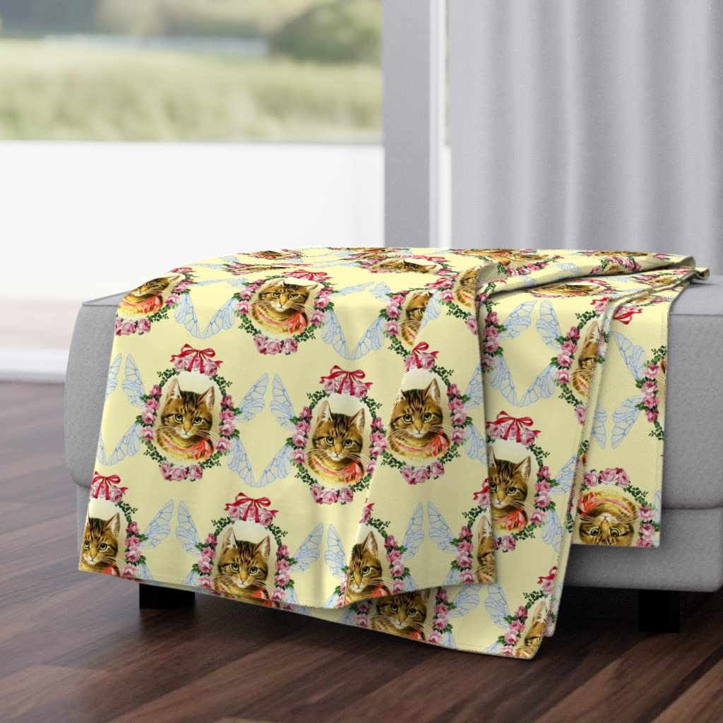 Luxe Velvet Throw Blanket 50x70 Inches - Christmas Cat & Floral Print with Victorian Roses, Wreaths, Leaves | Cozy Sofa Blanket for Winter, Holiday Decor, Gift Idea