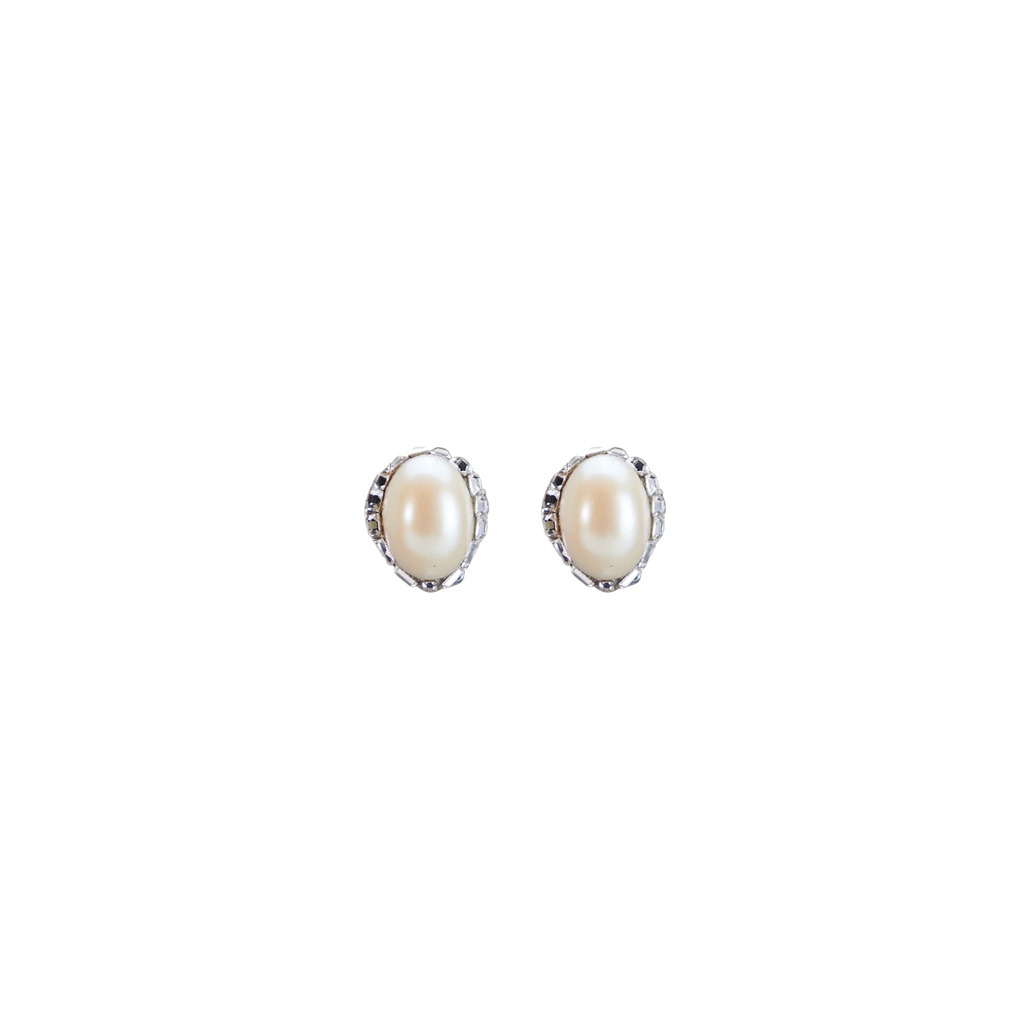 Bastien Earrings for Women - Elegant & Stylish Gold Hoop Earrings for Everyday Wear | Perfect for Parties, Work & Casual Outfits