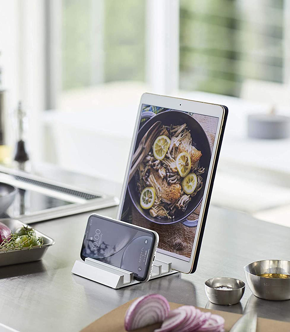 Premium Aluminum Phone & Tablet Stand - Adjustable & Durable Holder for Desk, Bed, Kitchen - Perfect for Watching Videos, Video Calls & Hands-Free Use