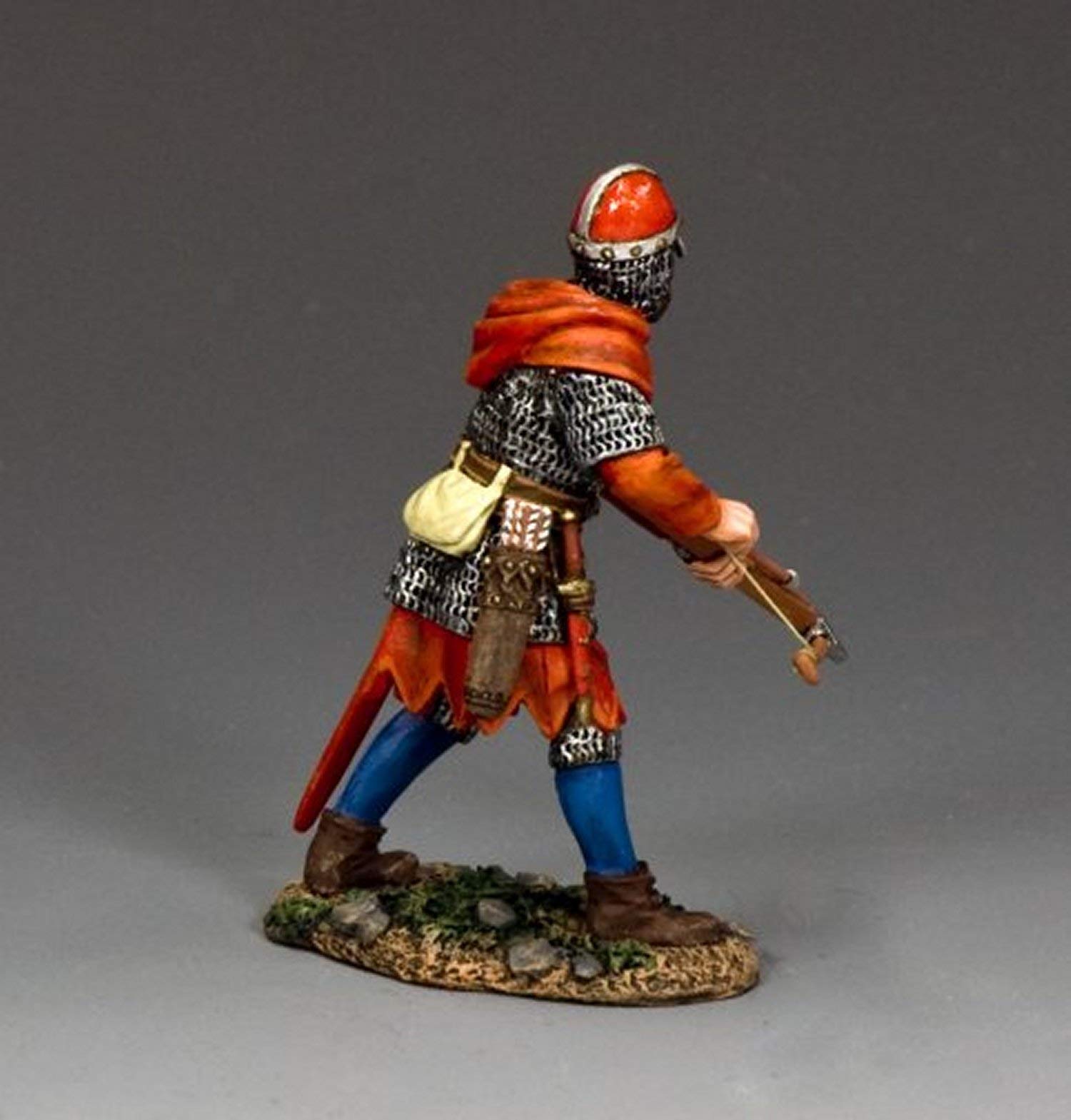 King and Country MK185 Hospitaller Crossbowman - Medieval Knight Action Figure - Collectible Toy Soldier for History Enthusiasts - Perfect for Display, Dioramas, and Historical Reenactments